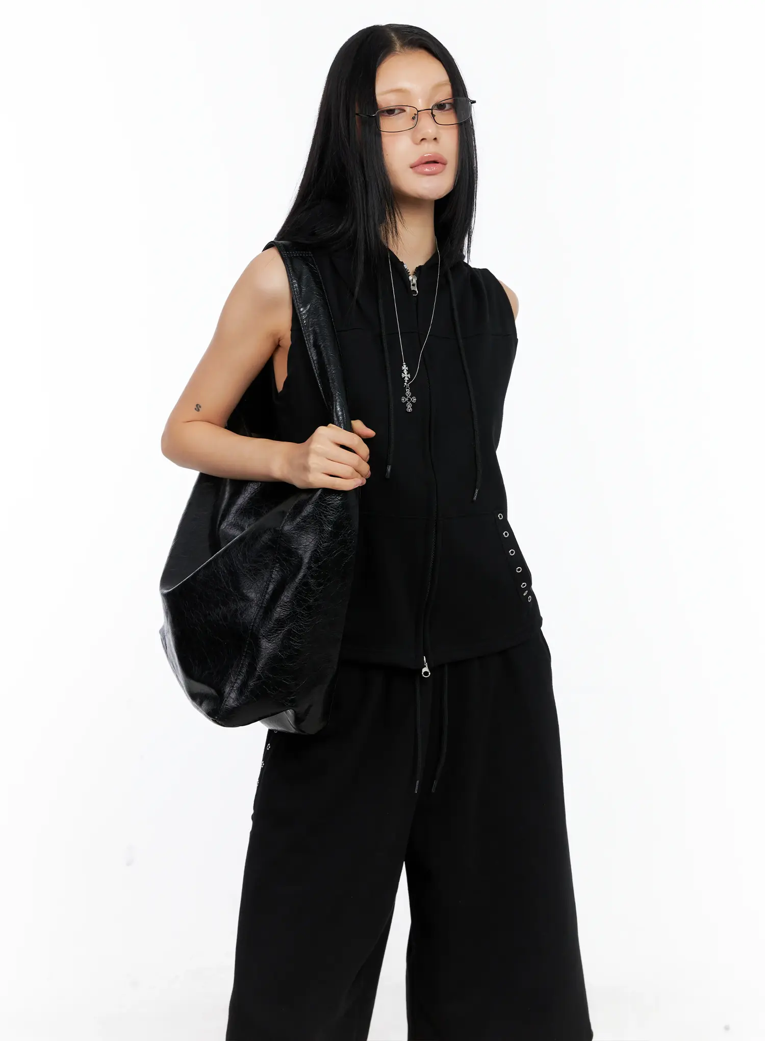 Eyelet Hooded Vest Zip-Up CL529 - Image 14