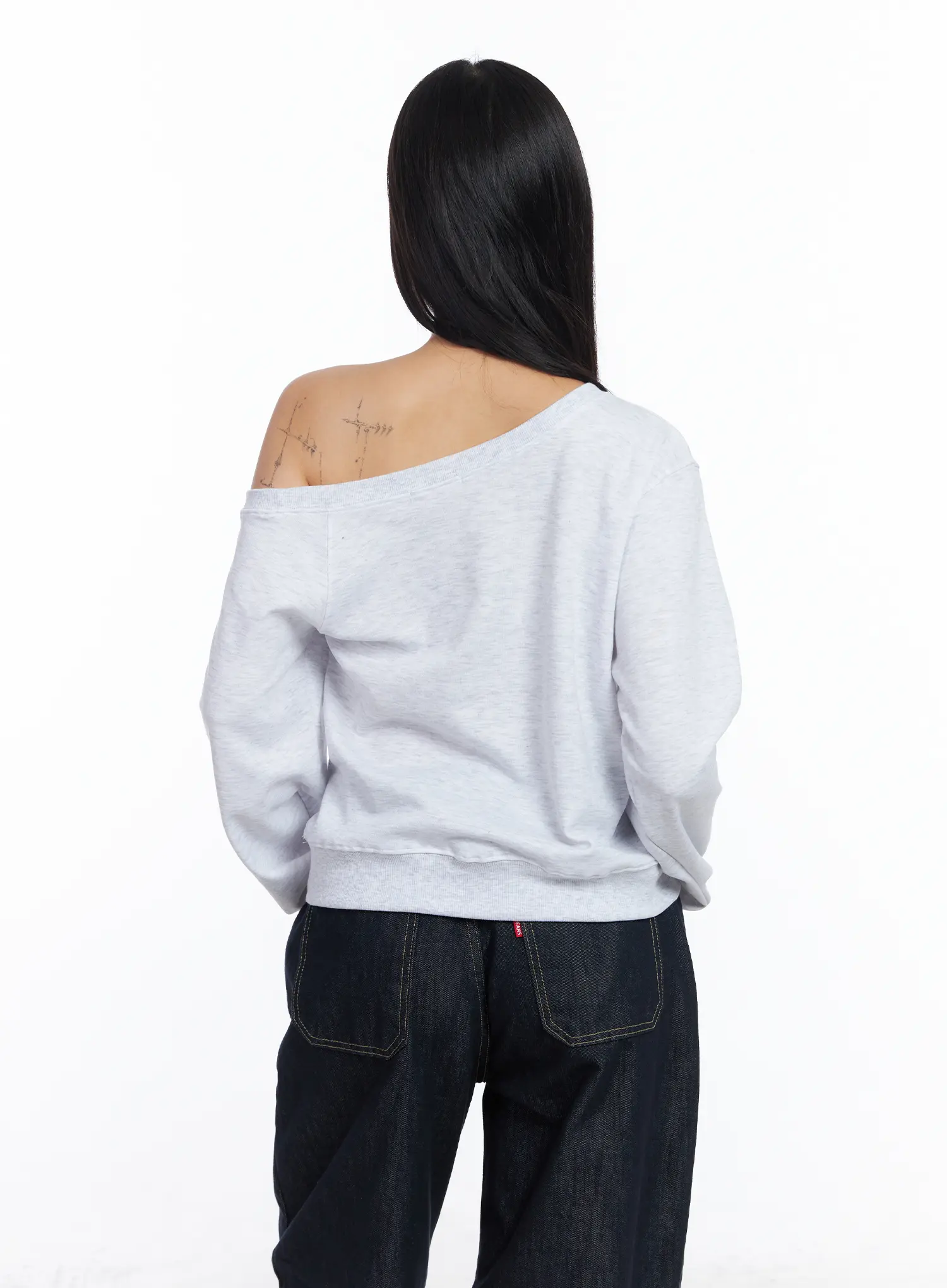 Eyelet Trimmed Off-Shoulder Sweatshirt CF504 - Image 11
