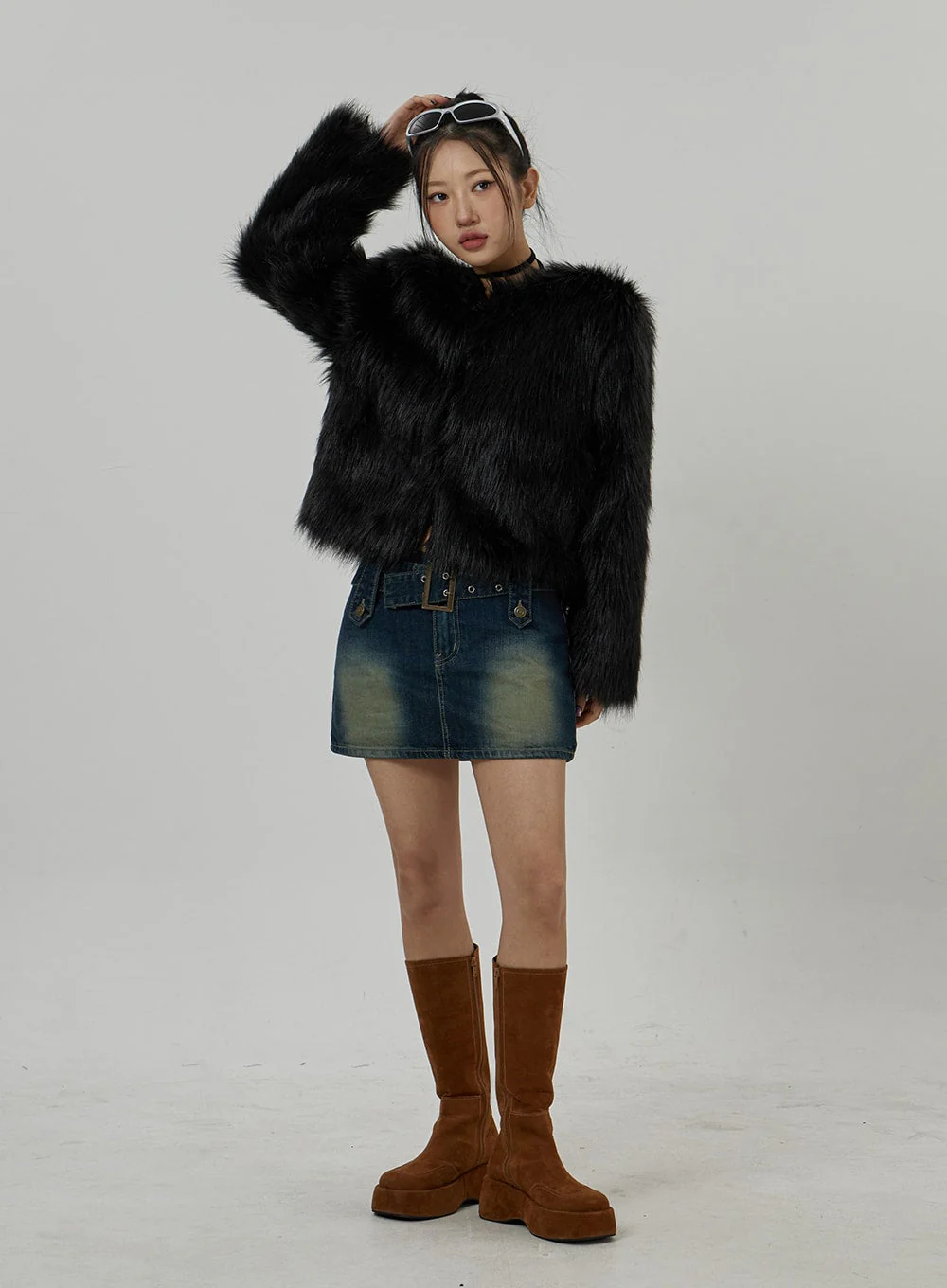 Faux Fur Hook Cropped Jacket CD21 - Image 12