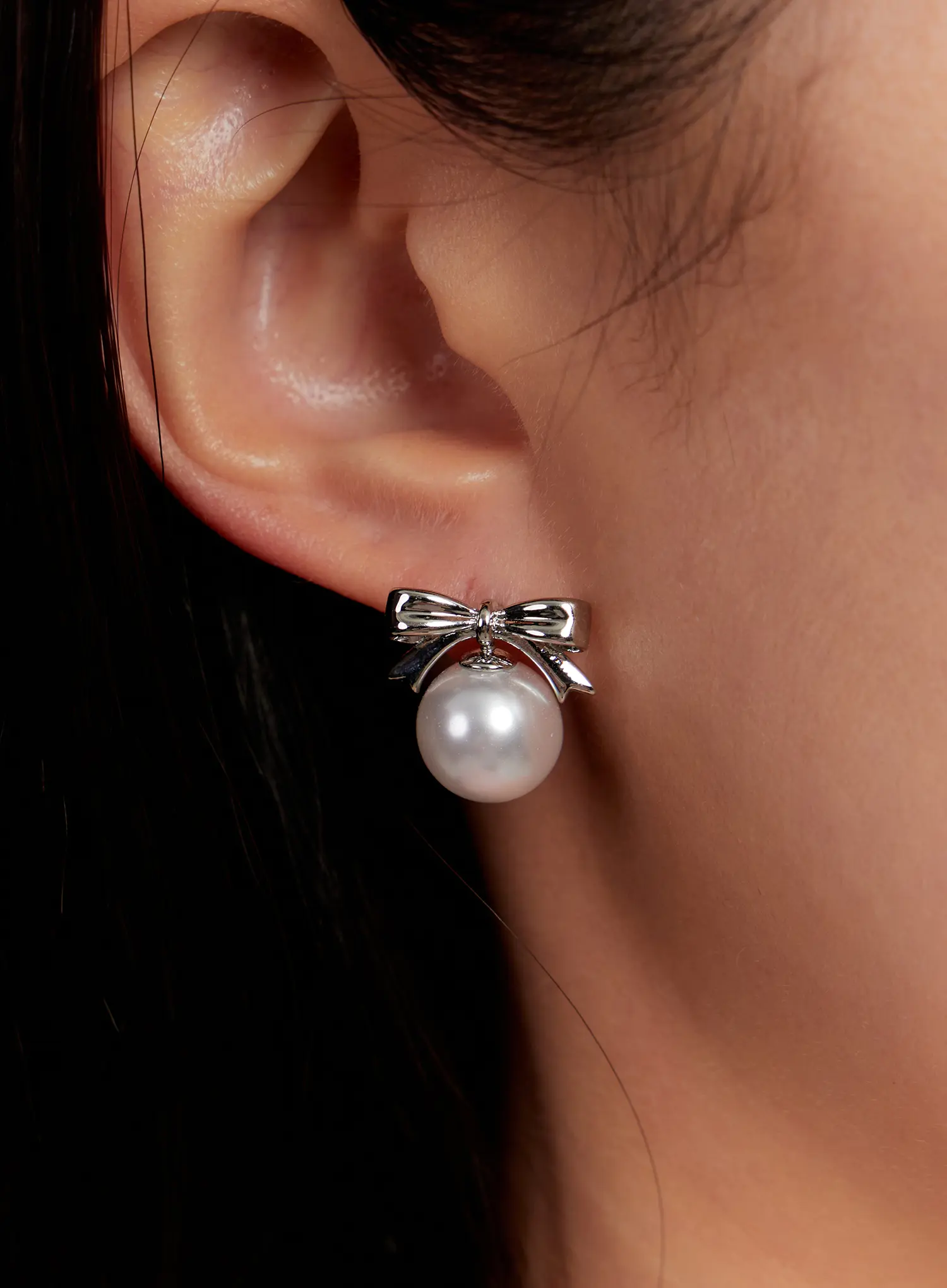 Faux Pearl Bow Stud Earrings IO527