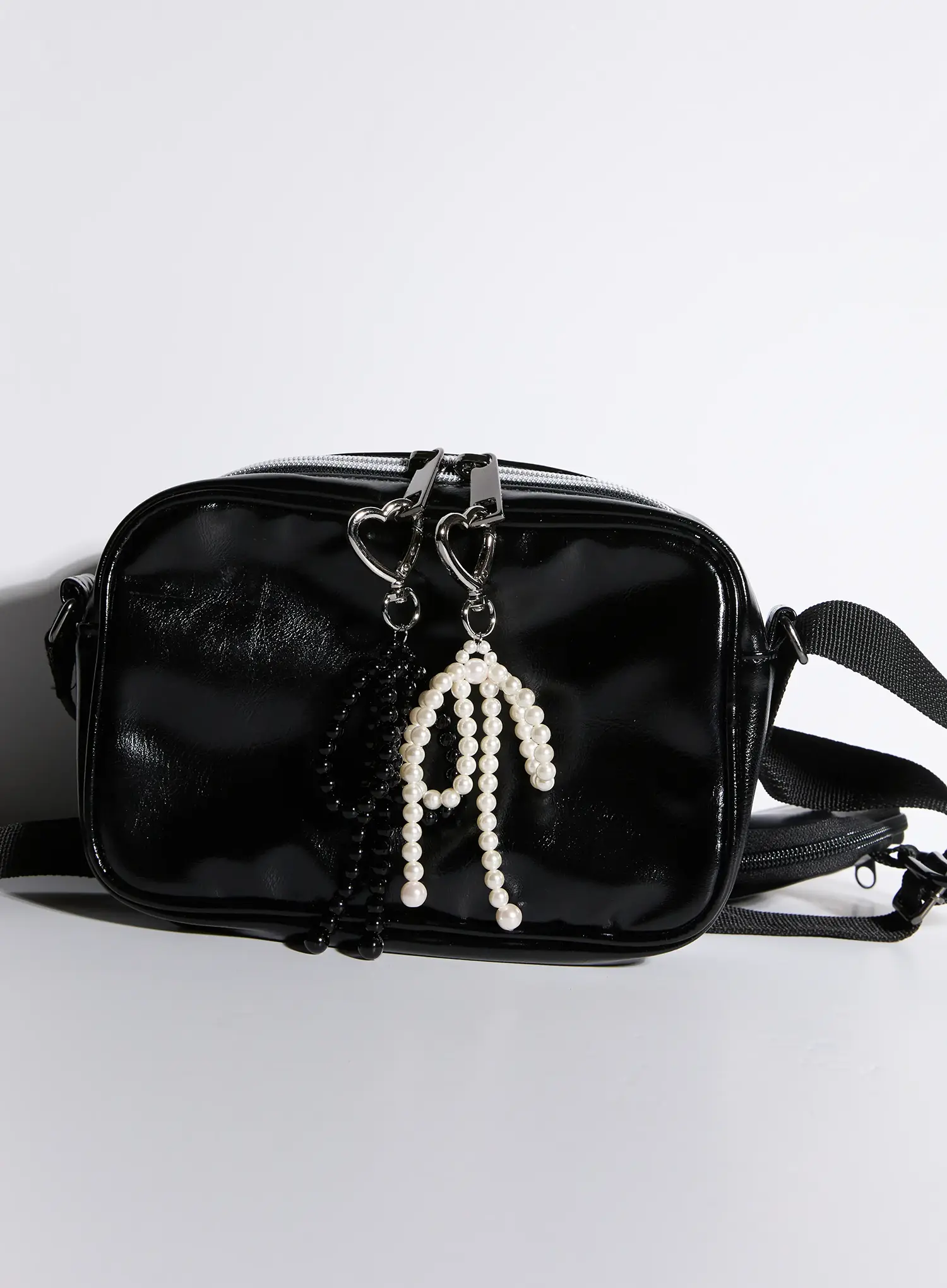 Faux Pearl Ribbon Keychain IS516 - Image 2