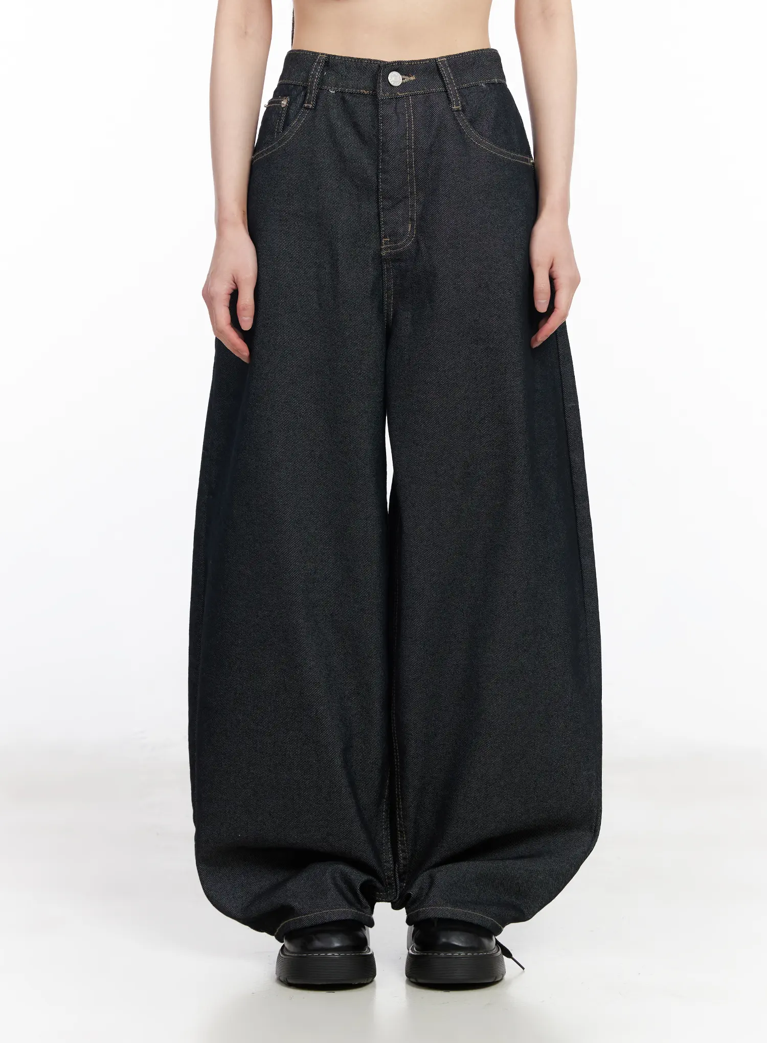 Felix Non-Fade Wide Leg Jeans CM519 - Image 8