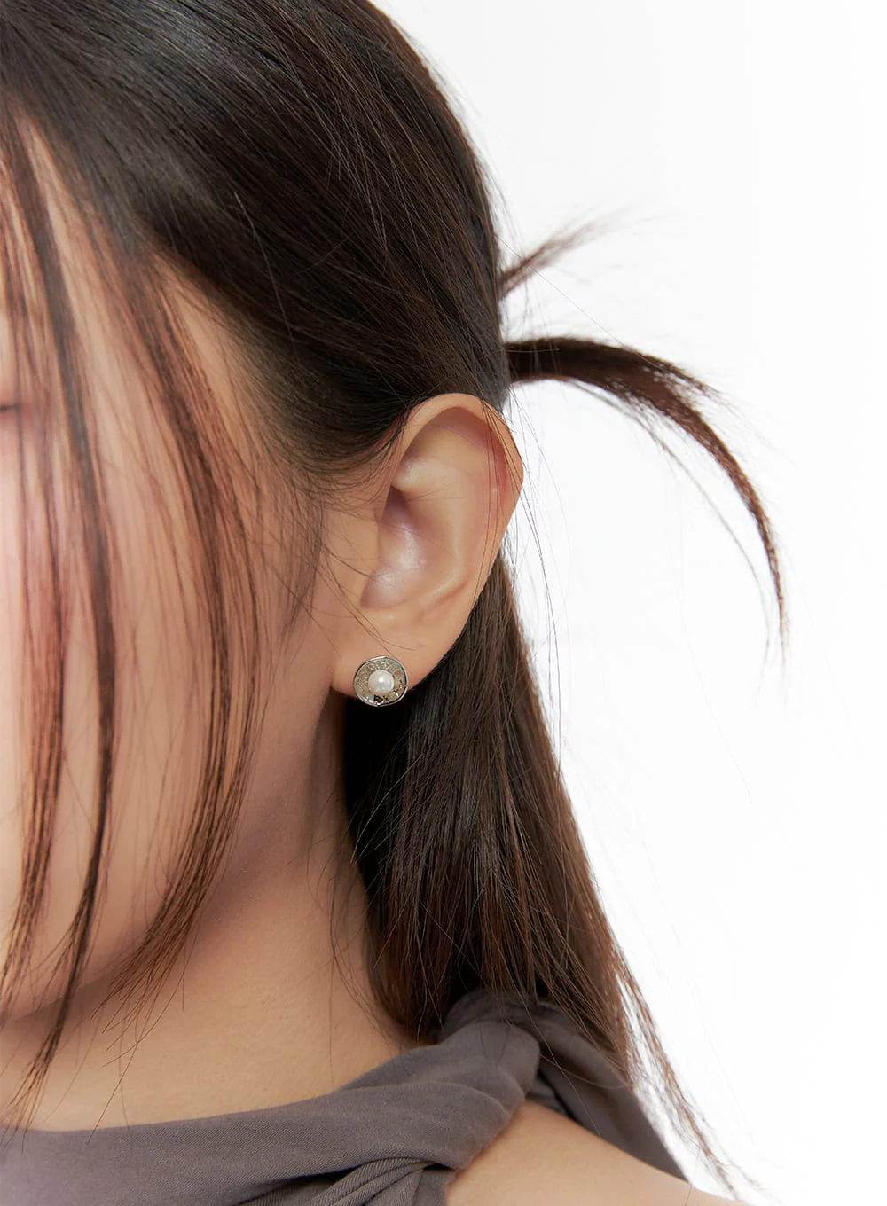 Flower Flat Earrings IO418 - Image 4
