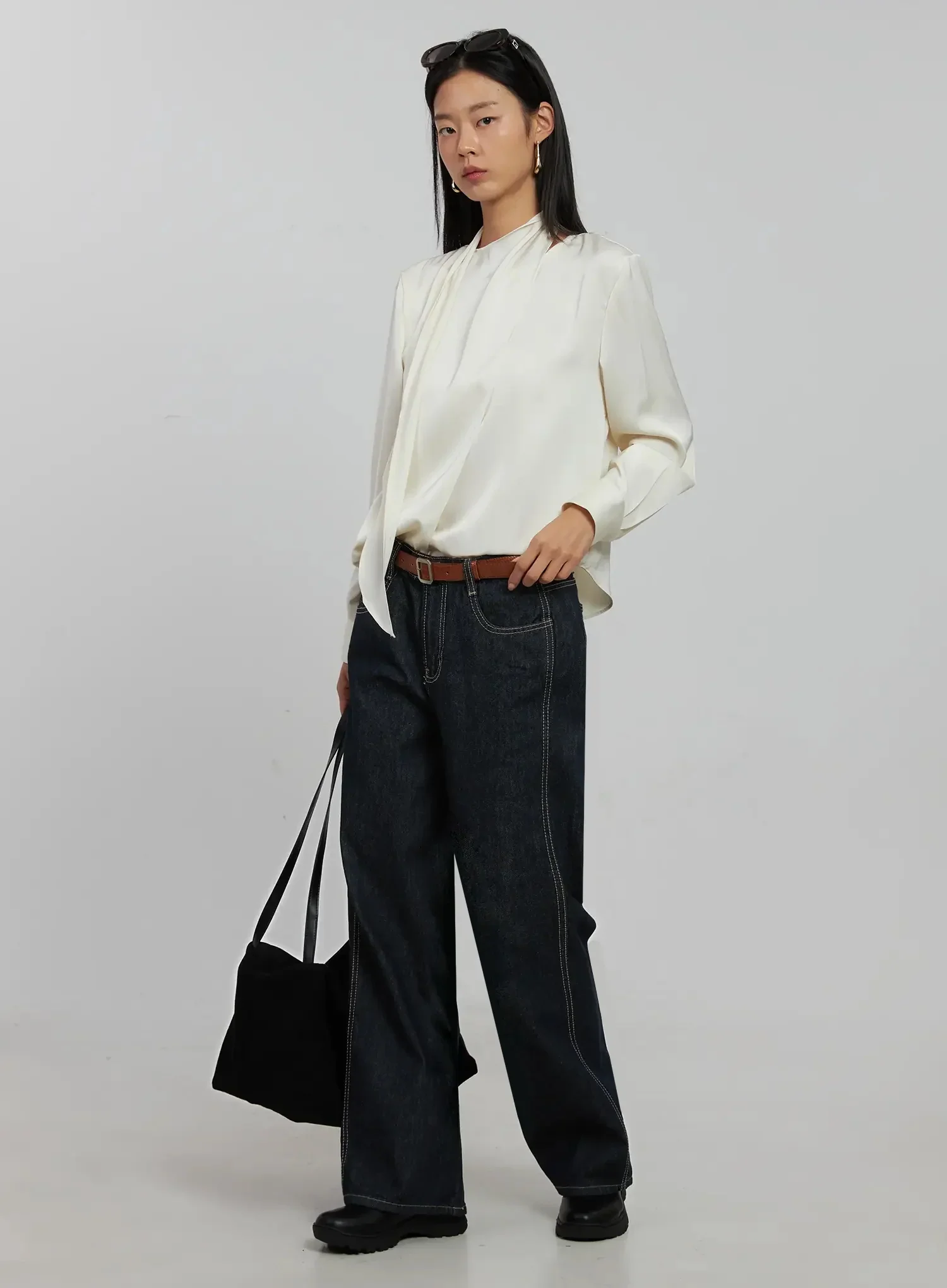Flowy Neck Tie Blouse IJ509