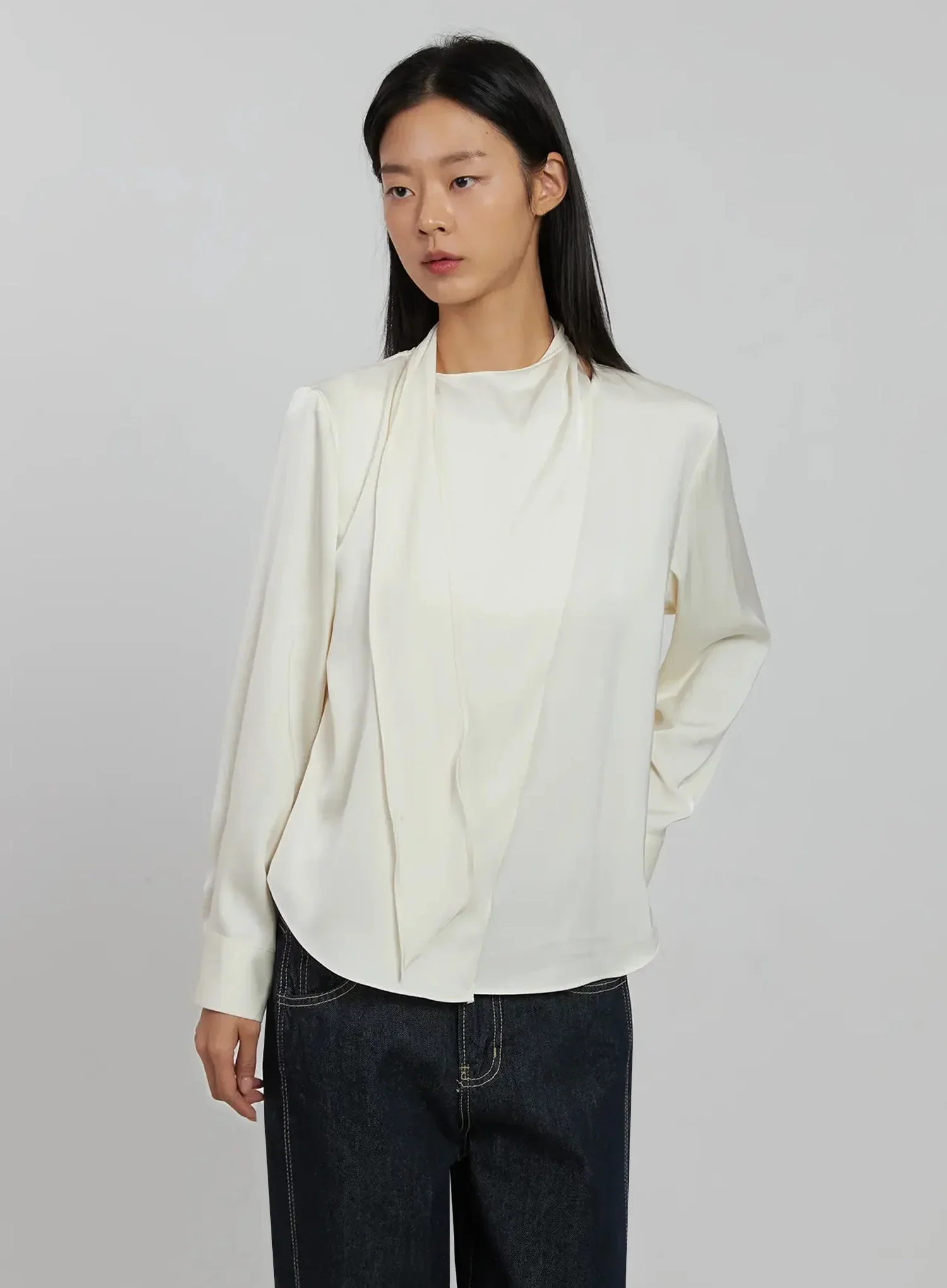Flowy Neck Tie Blouse IJ509 - Image 9