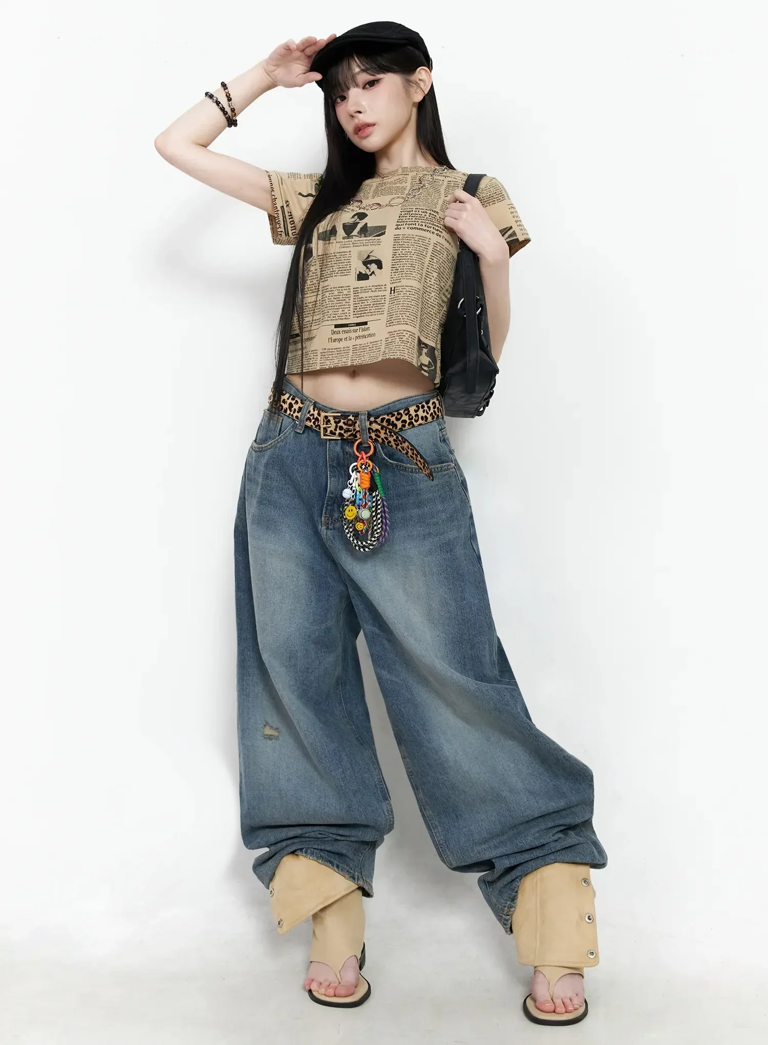Frankie Distressed Baggy Jeans IY511 - Image 2