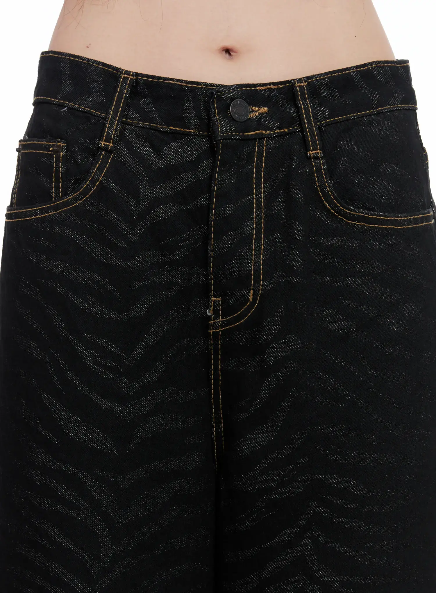 Freyja Animal Print Wide Leg Jeans IS508 - Image 2