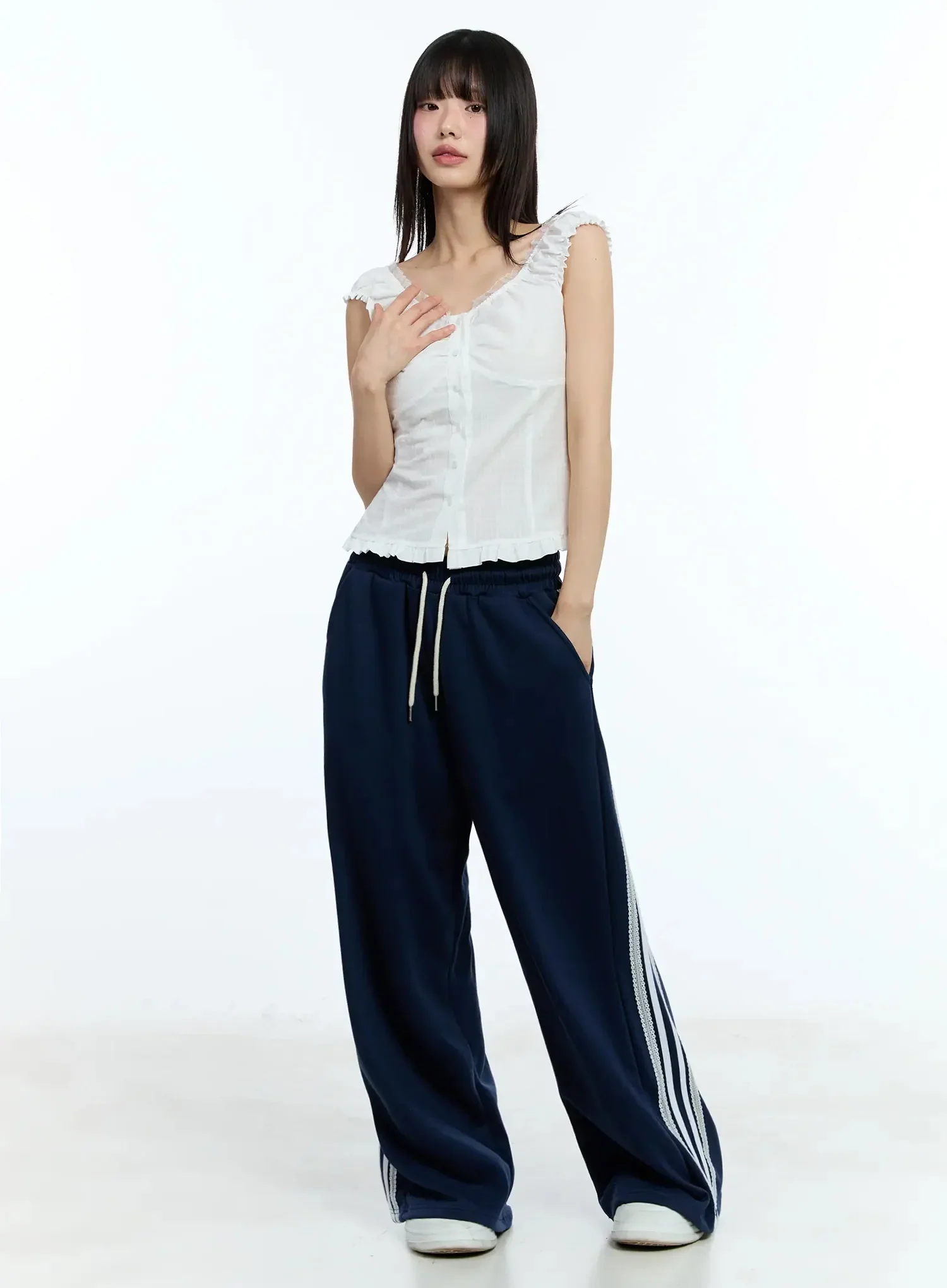 Frill-Trim Sleeveless Blouse IU525 - Image 10