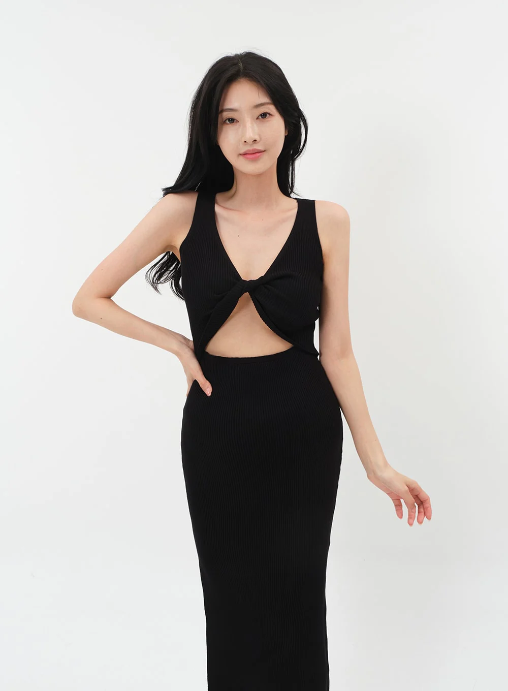Front Cut Out Maxi Sleeveless Dress IM5