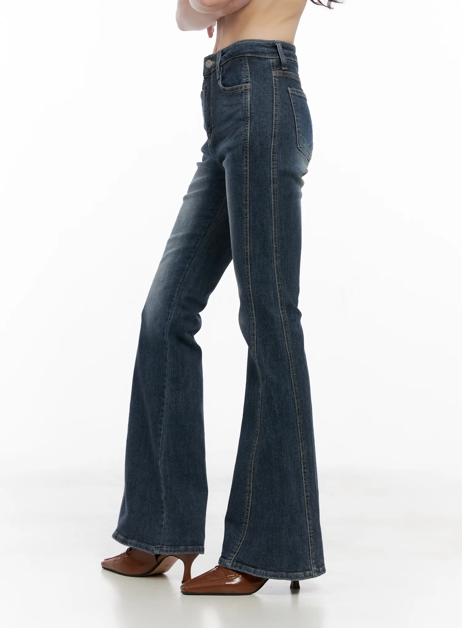 Giana High Waist Flare Jeans CG519 - Image 5