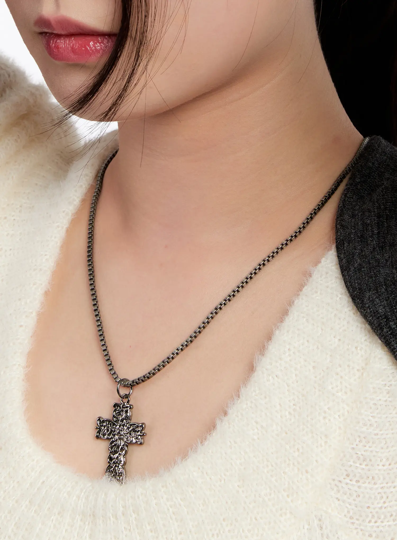 Gothic Cross Pendant Necklace IN528
