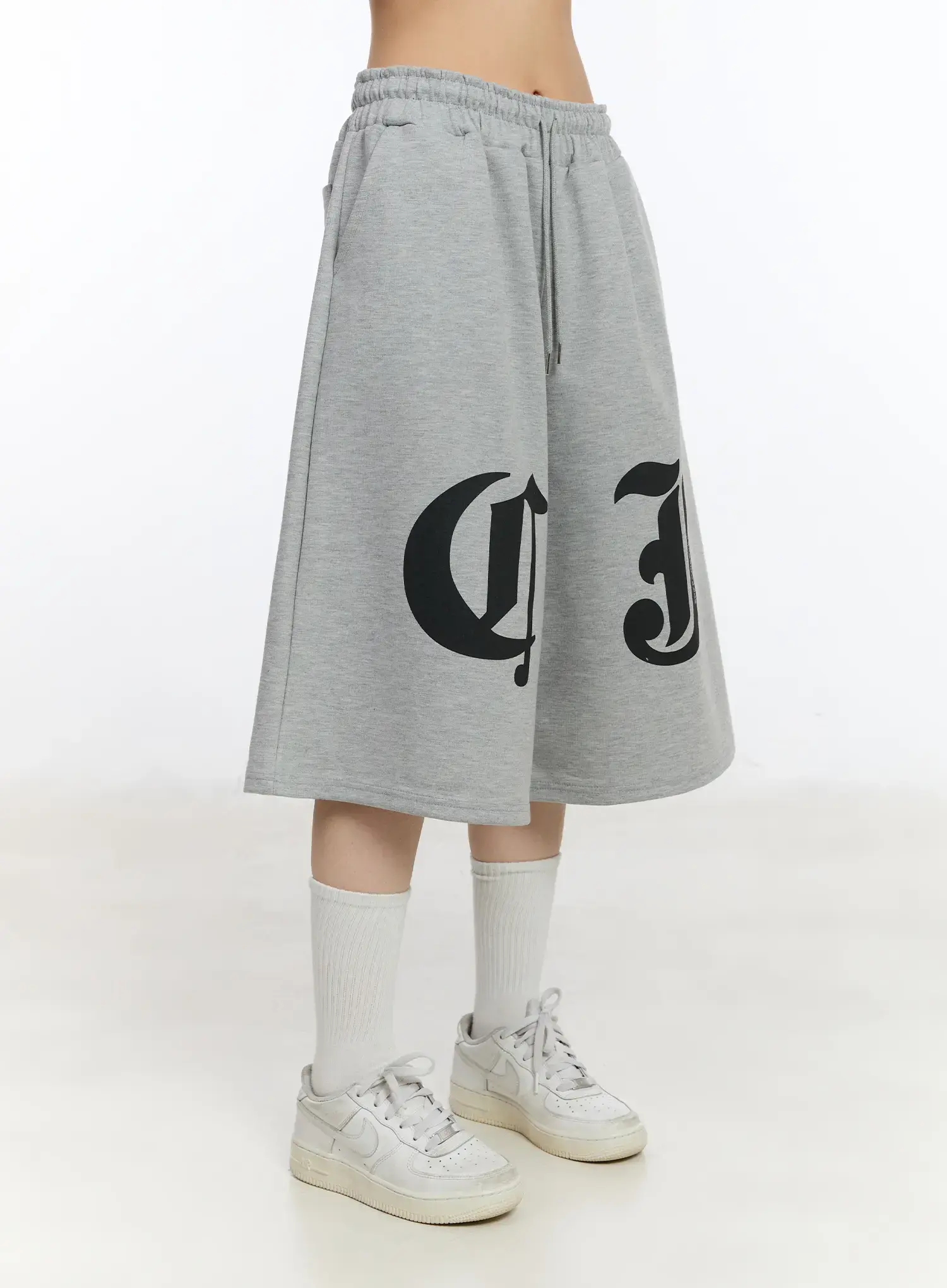 Gothic Lettering Oversized Shorts CA506 - Image 9