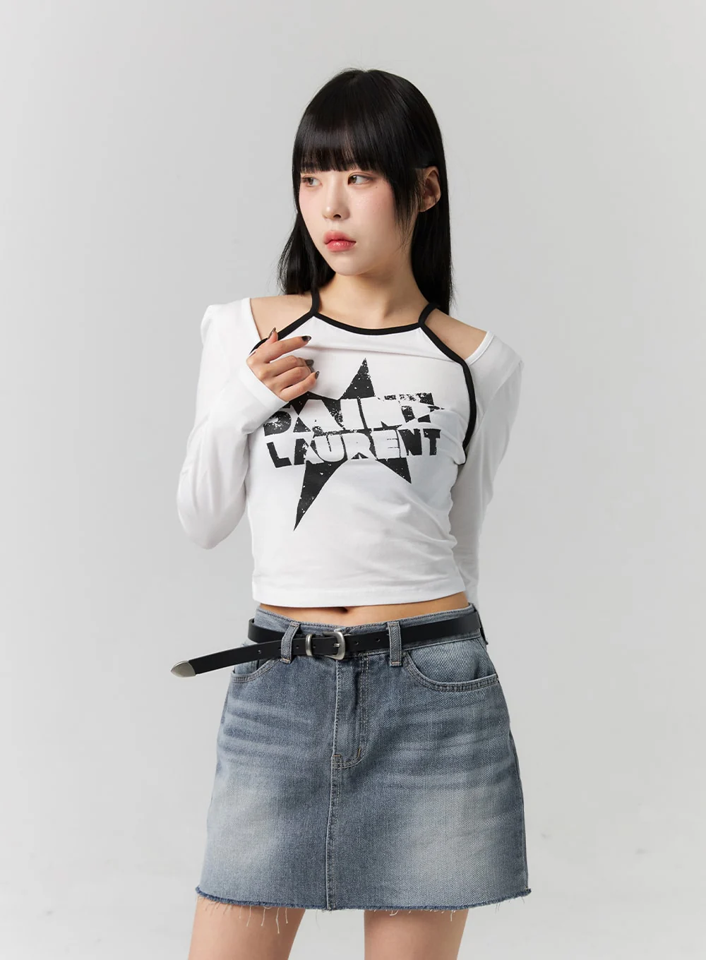 Graphic Cut-Out Crop Top CS314 - Image 8