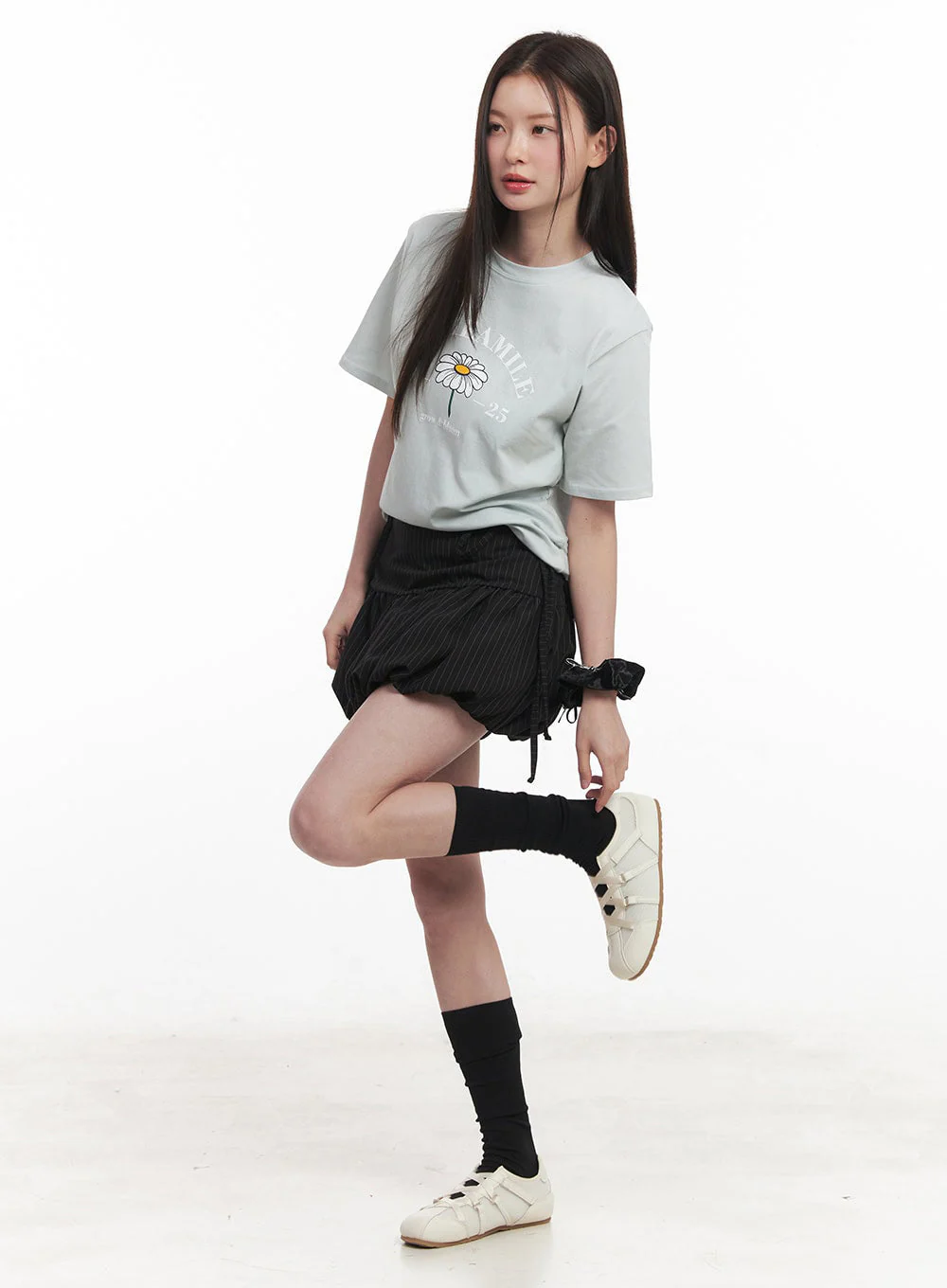 Graphic Flower T-Shirt  IY509 - Image 11