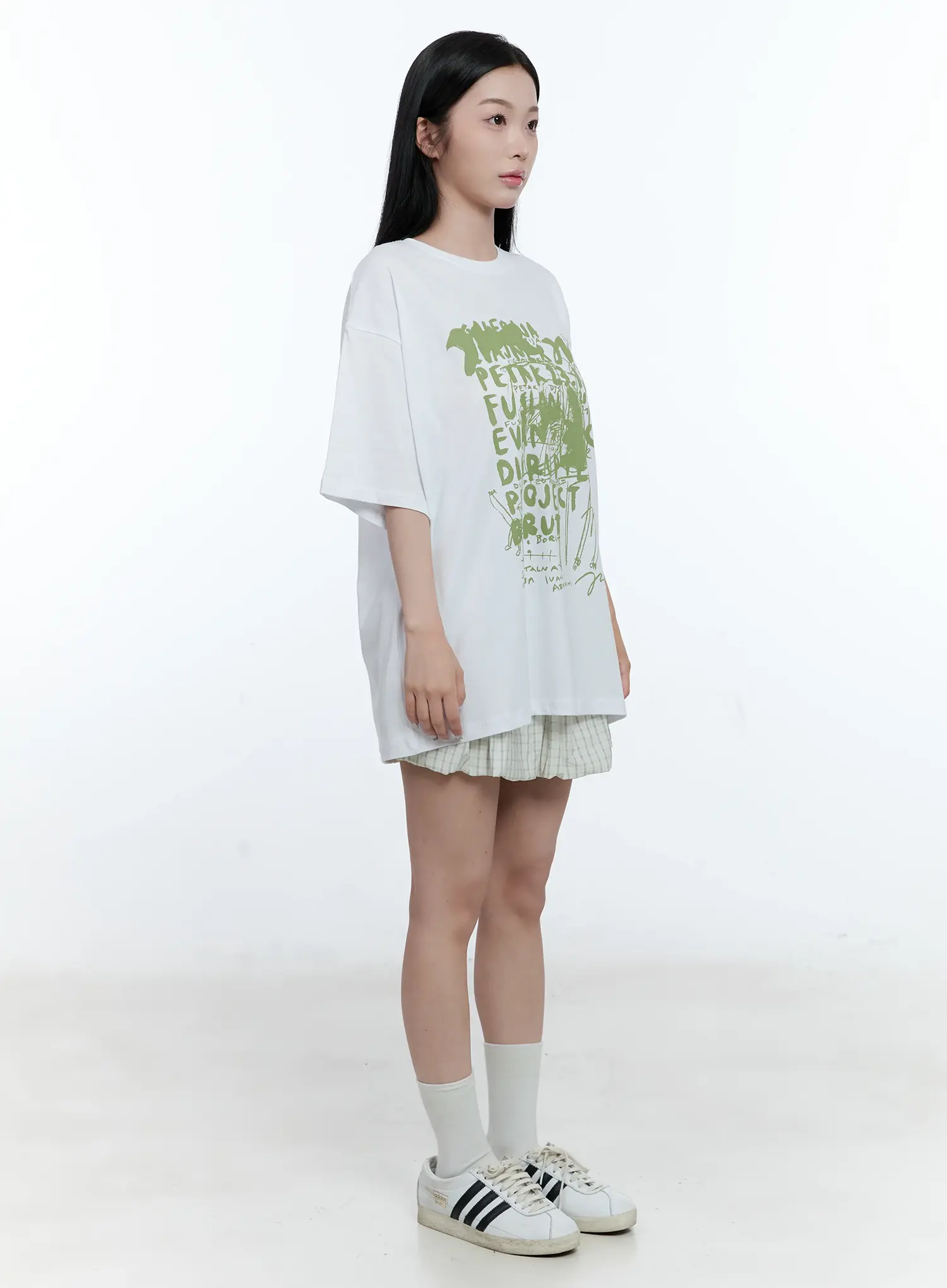 Graphic Oversized Tee CL530 - Image 5