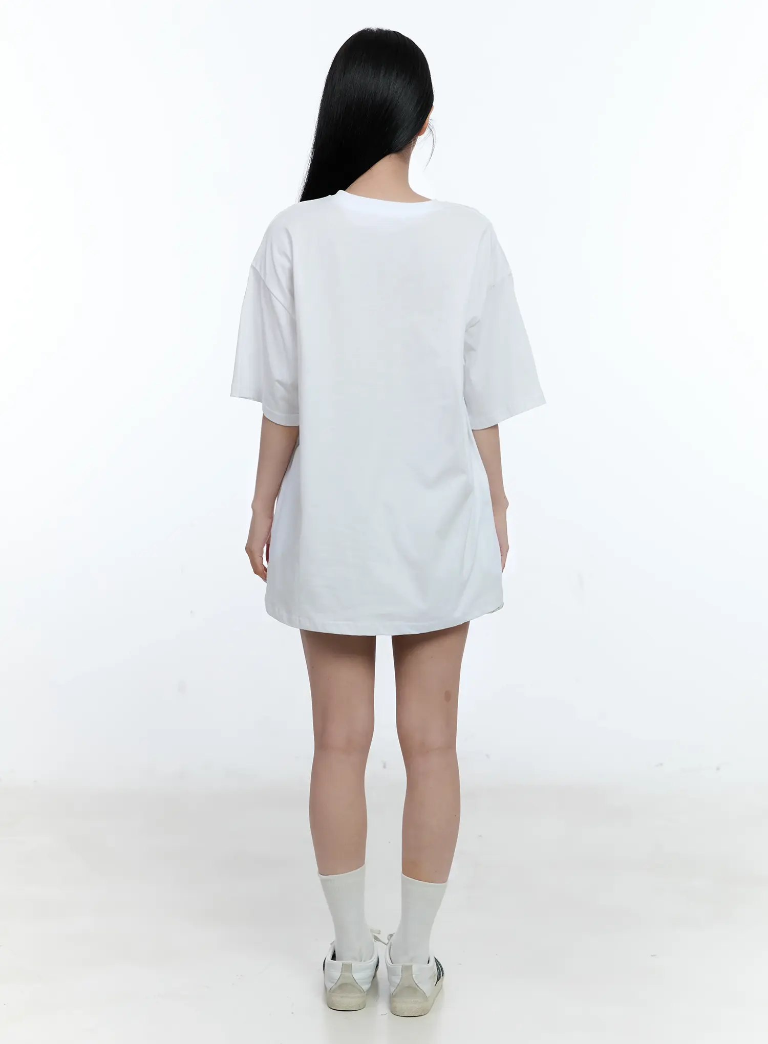 Graphic Oversized Tee CL530 - Image 8
