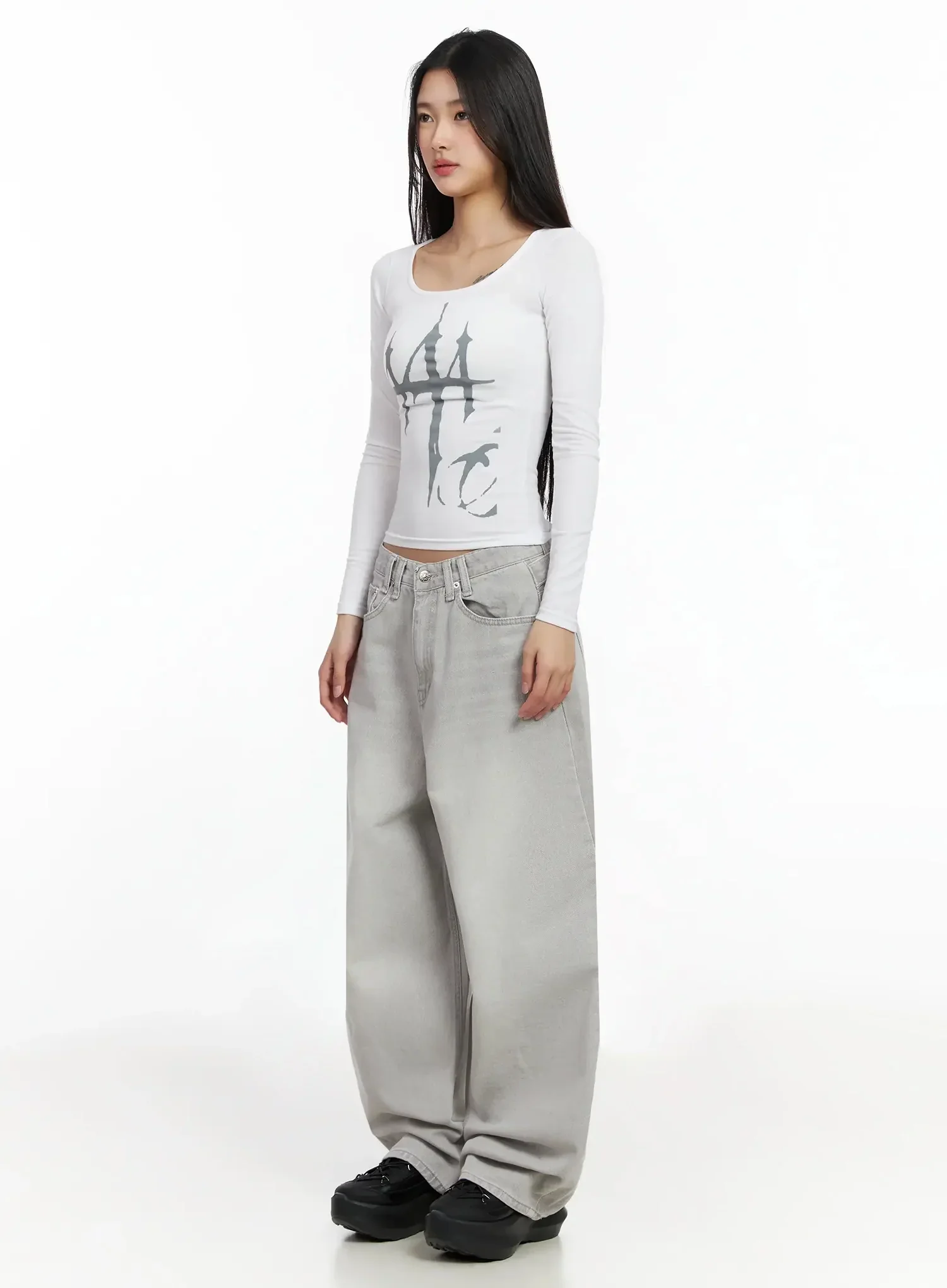 Graphic Print Slim Long Sleeve Tee IA508 - Image 12