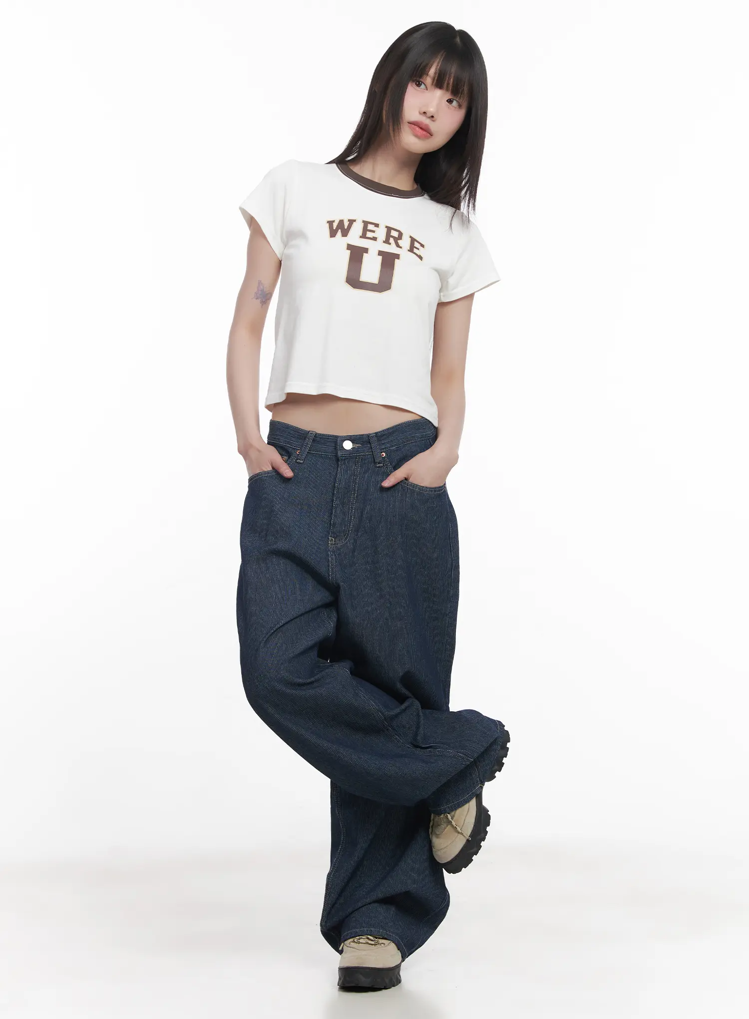 Graphic Two-Tone Crop Tee CU518 - Image 3