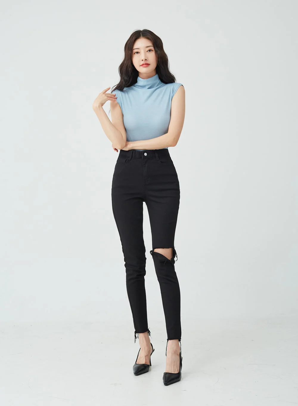 Half Neck Sleeveless T-Shirt IU26 - Image 4