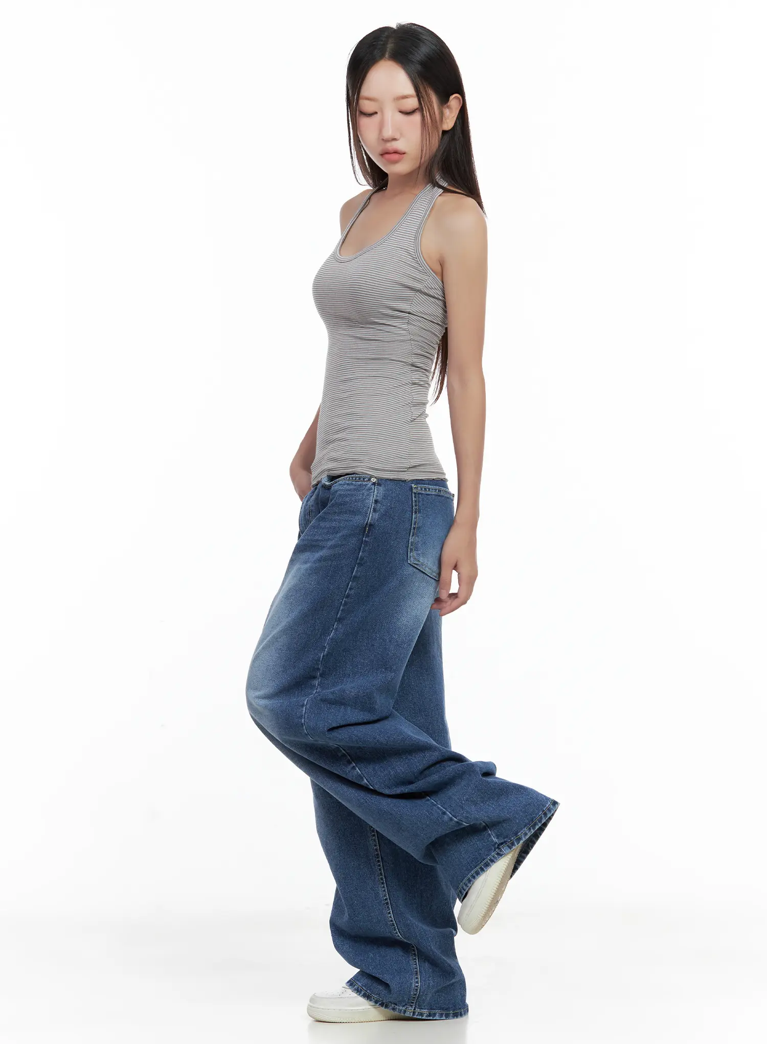 Hayoung Washed Wide-Leg Denim Jeans CL509 - Image 4