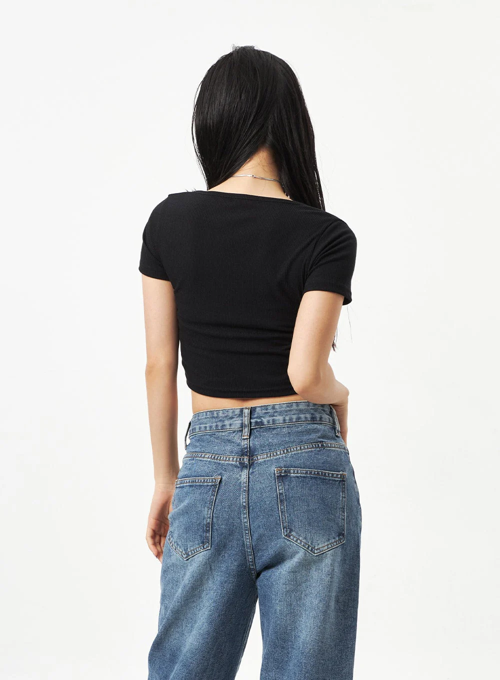 Heart Neck Cropped Tee CA320 - Image 27