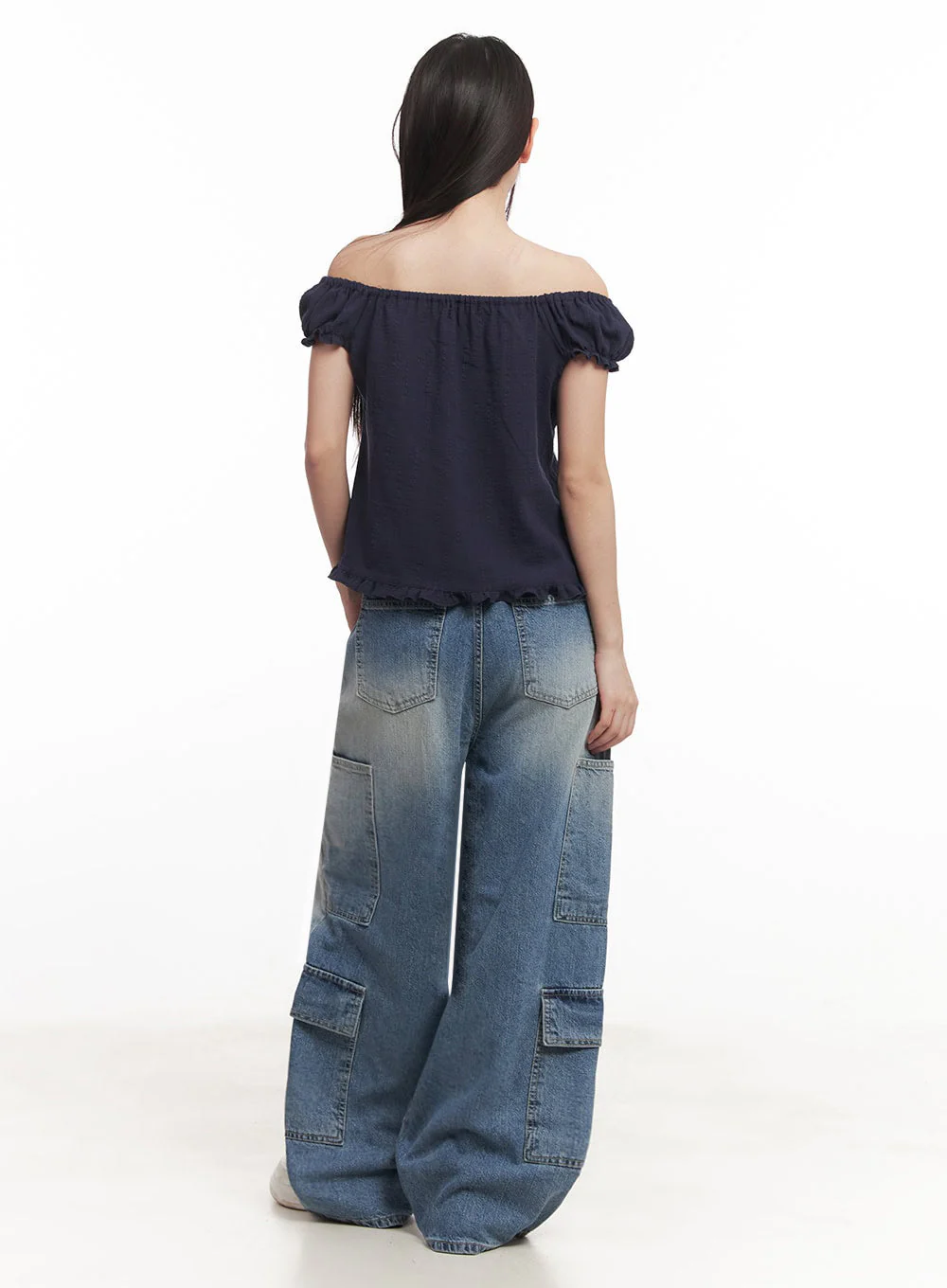 Heather Cargo Washed Wide-Leg Jeans IM528 - Image 11