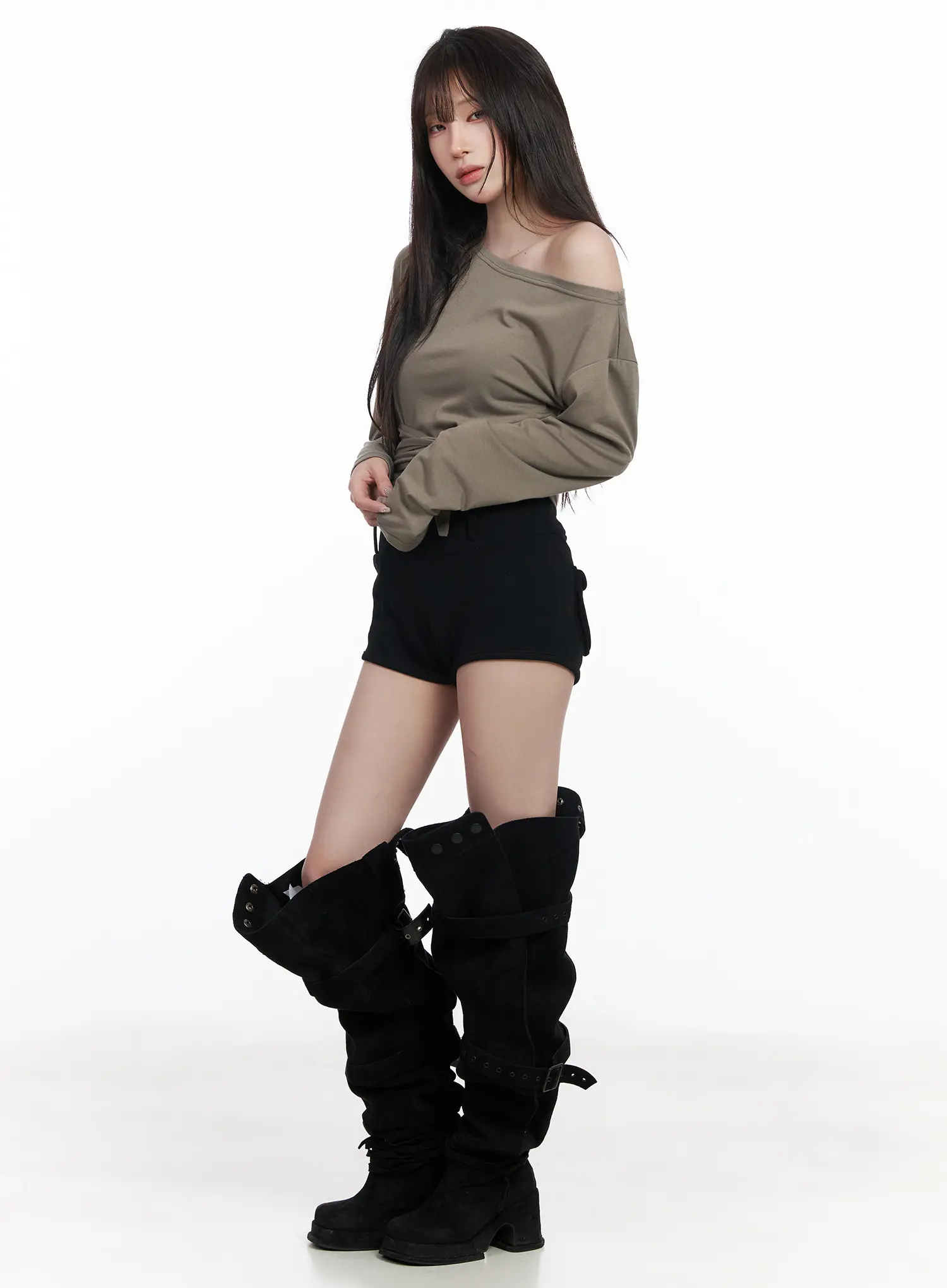 High-Waist Flap Pocket Shorts CF523 - Image 6