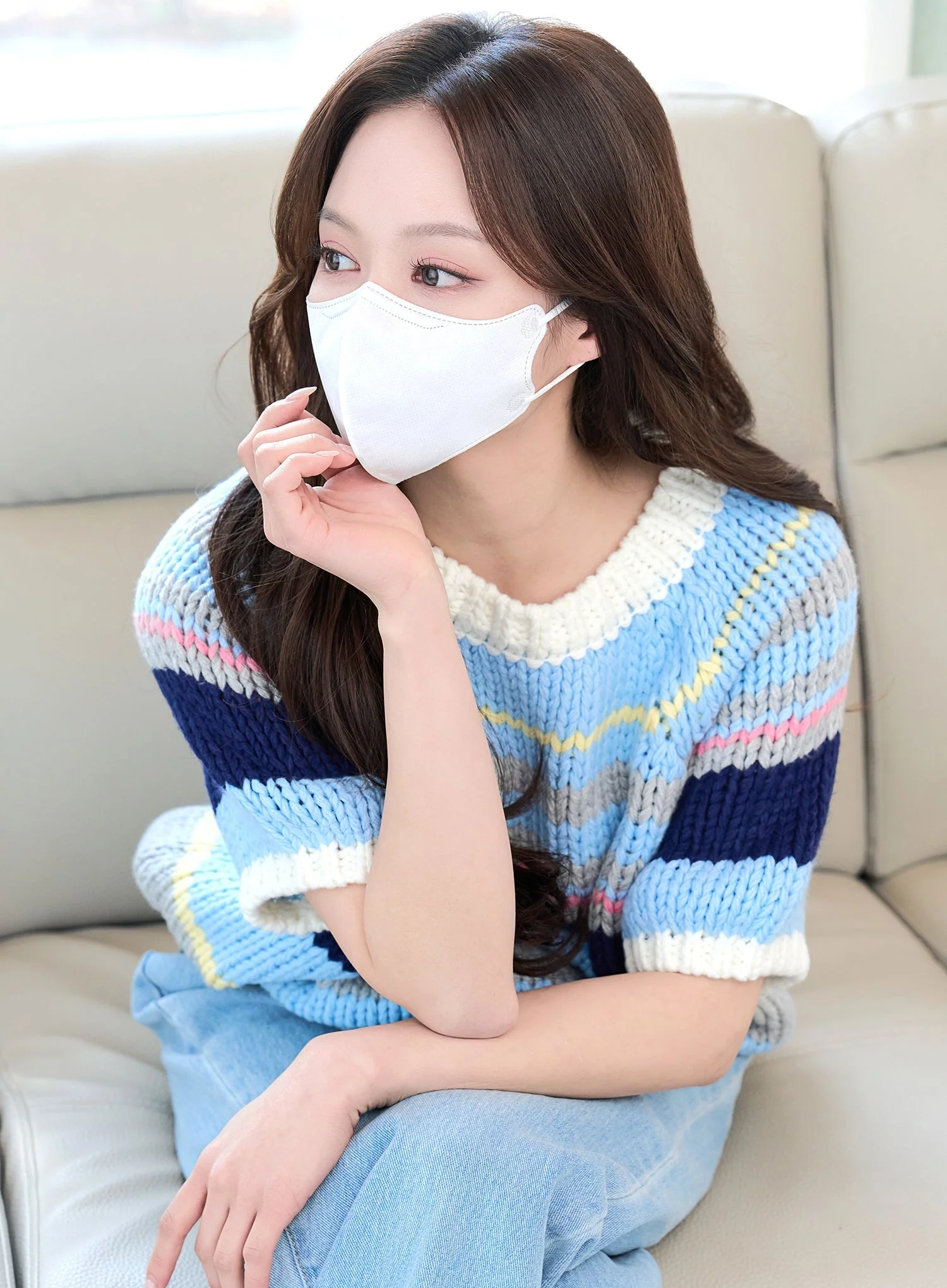 KF94 Contour Light Mask (10pcs) - Image 7