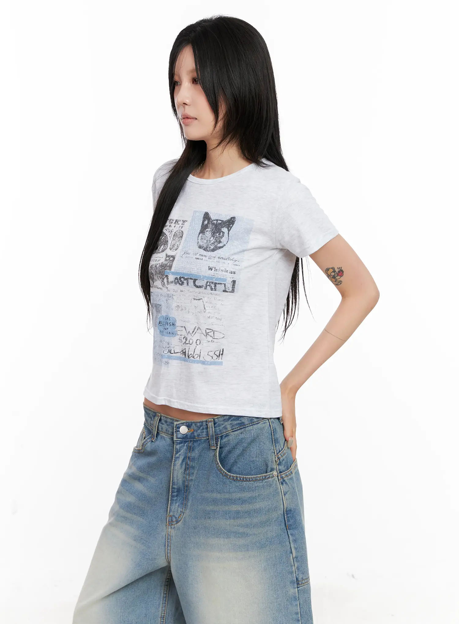 Kitty Graphic Cropped Tee CL525 - Image 15