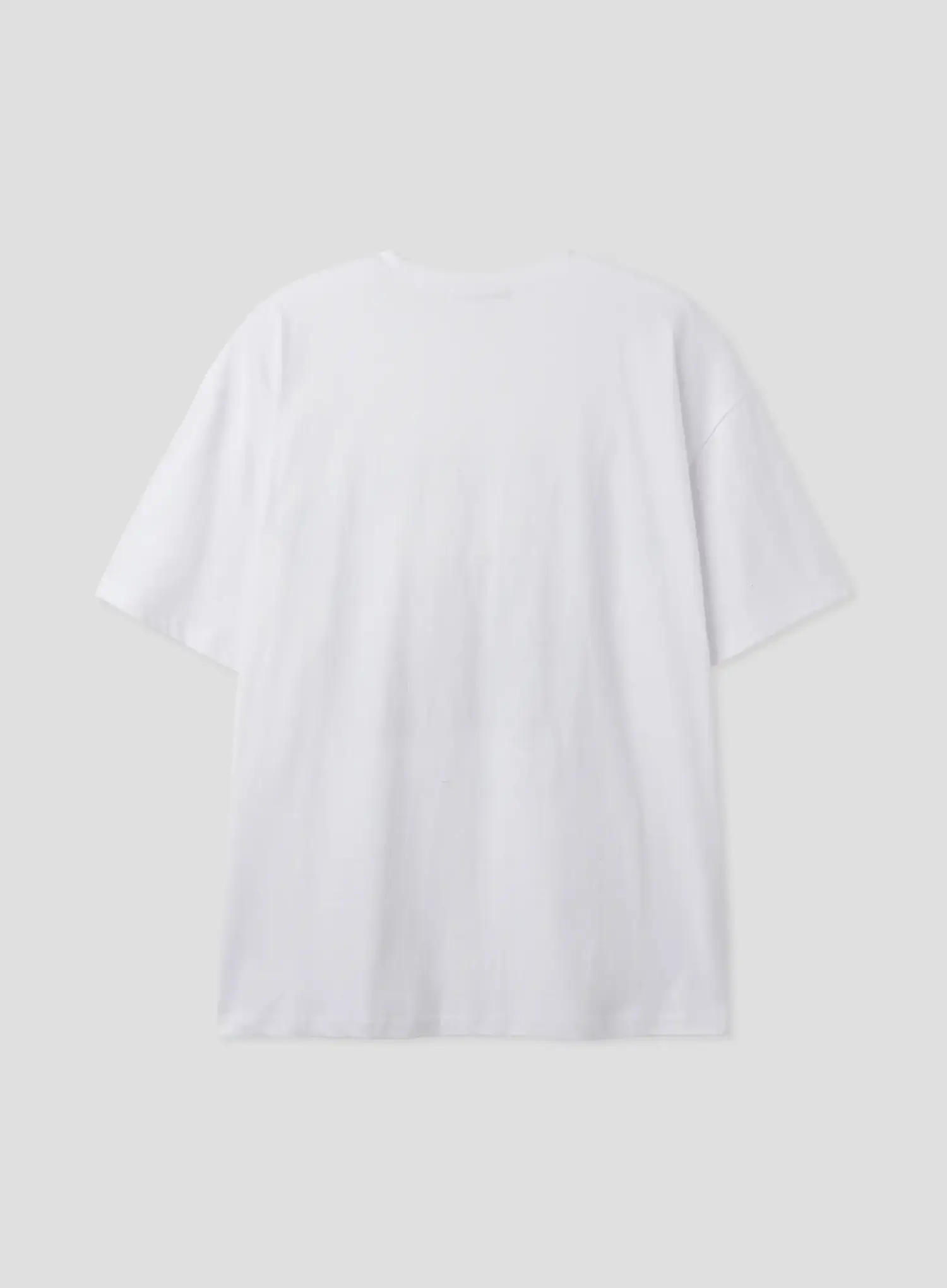 Kitty Graphic Tee IU526 - Image 3