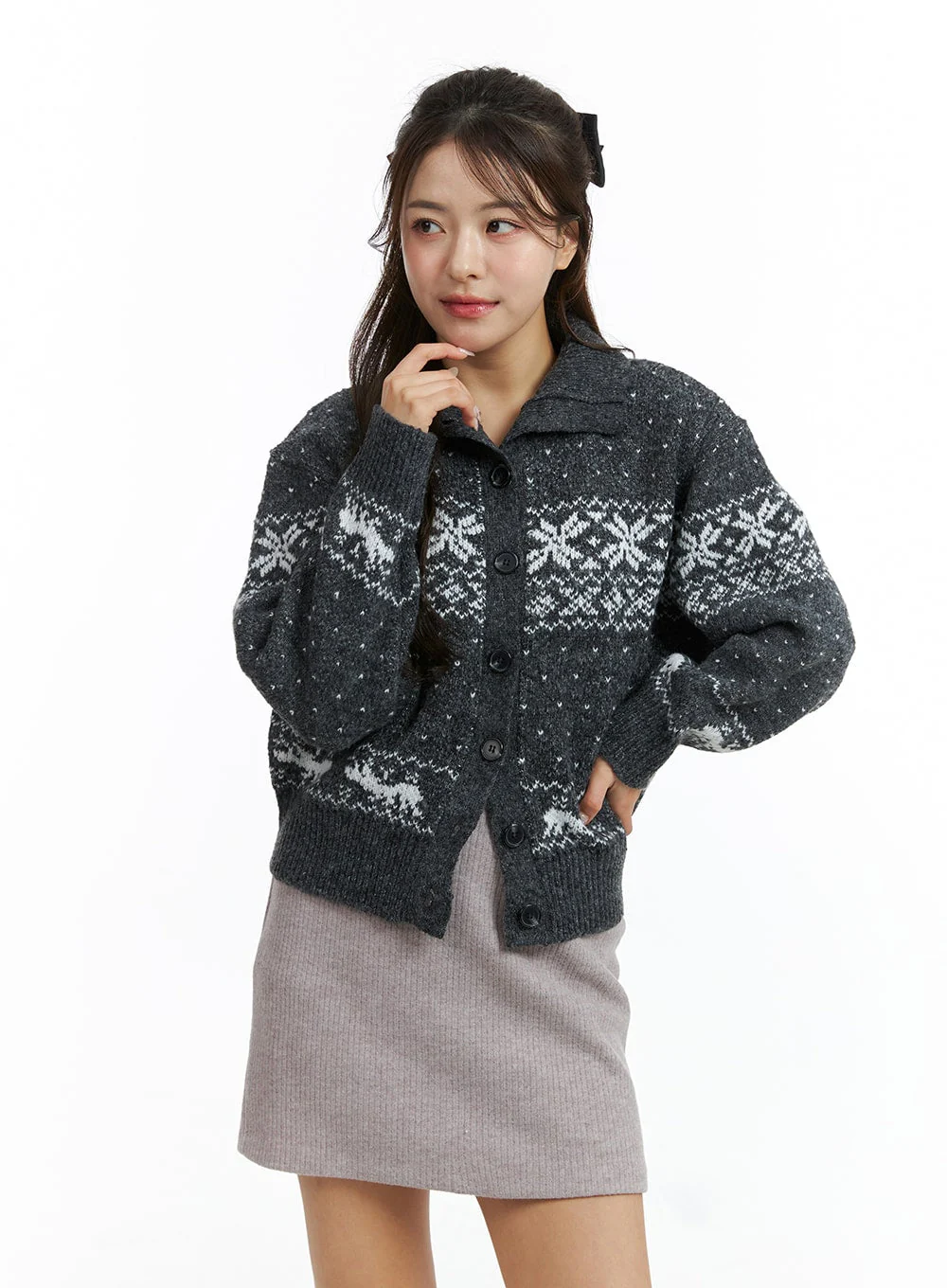 Knit Round Neck Graphic Button Cardigan OJ409 - Image 2