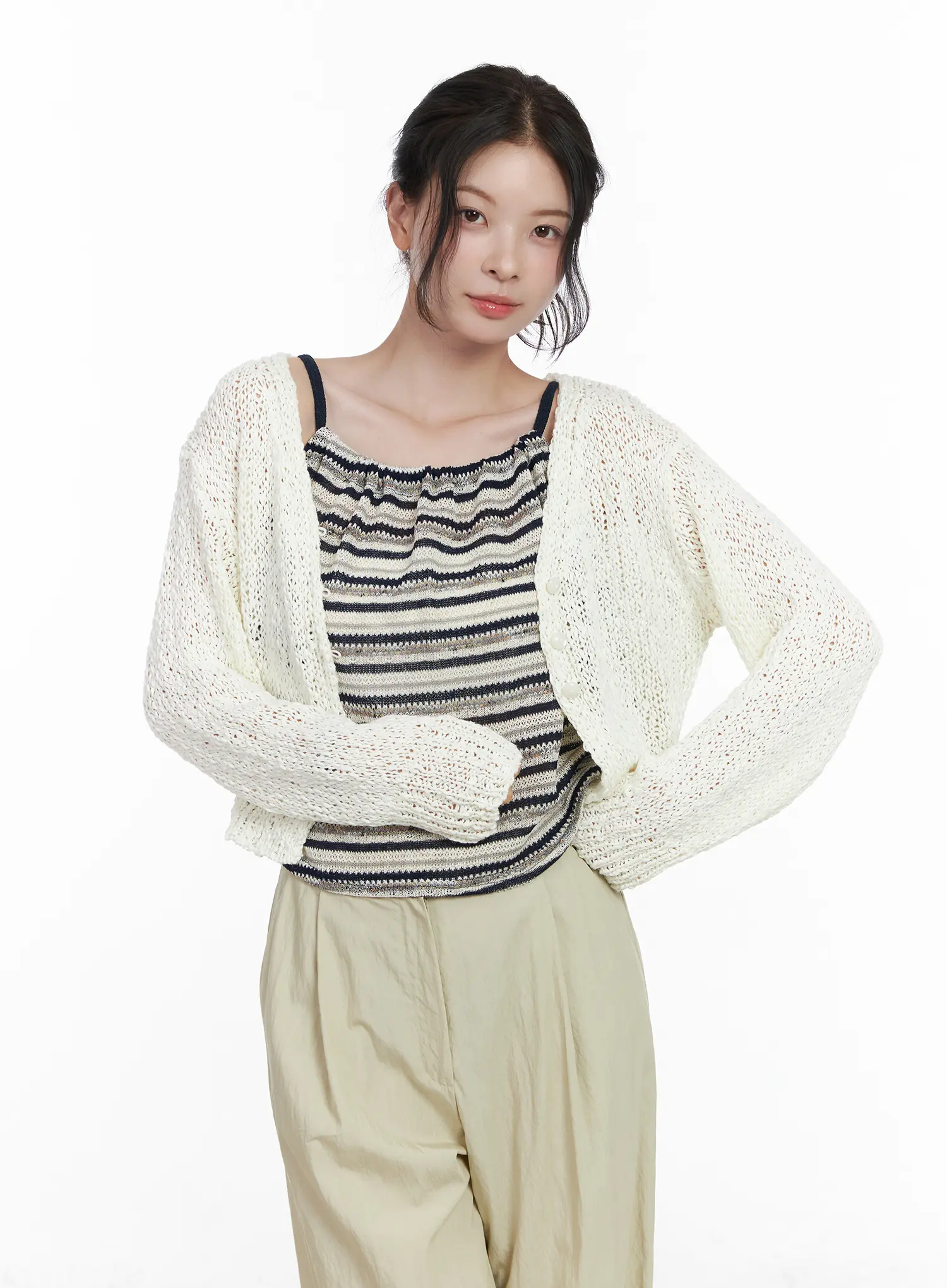 Knitted Crop Cardigan CA509