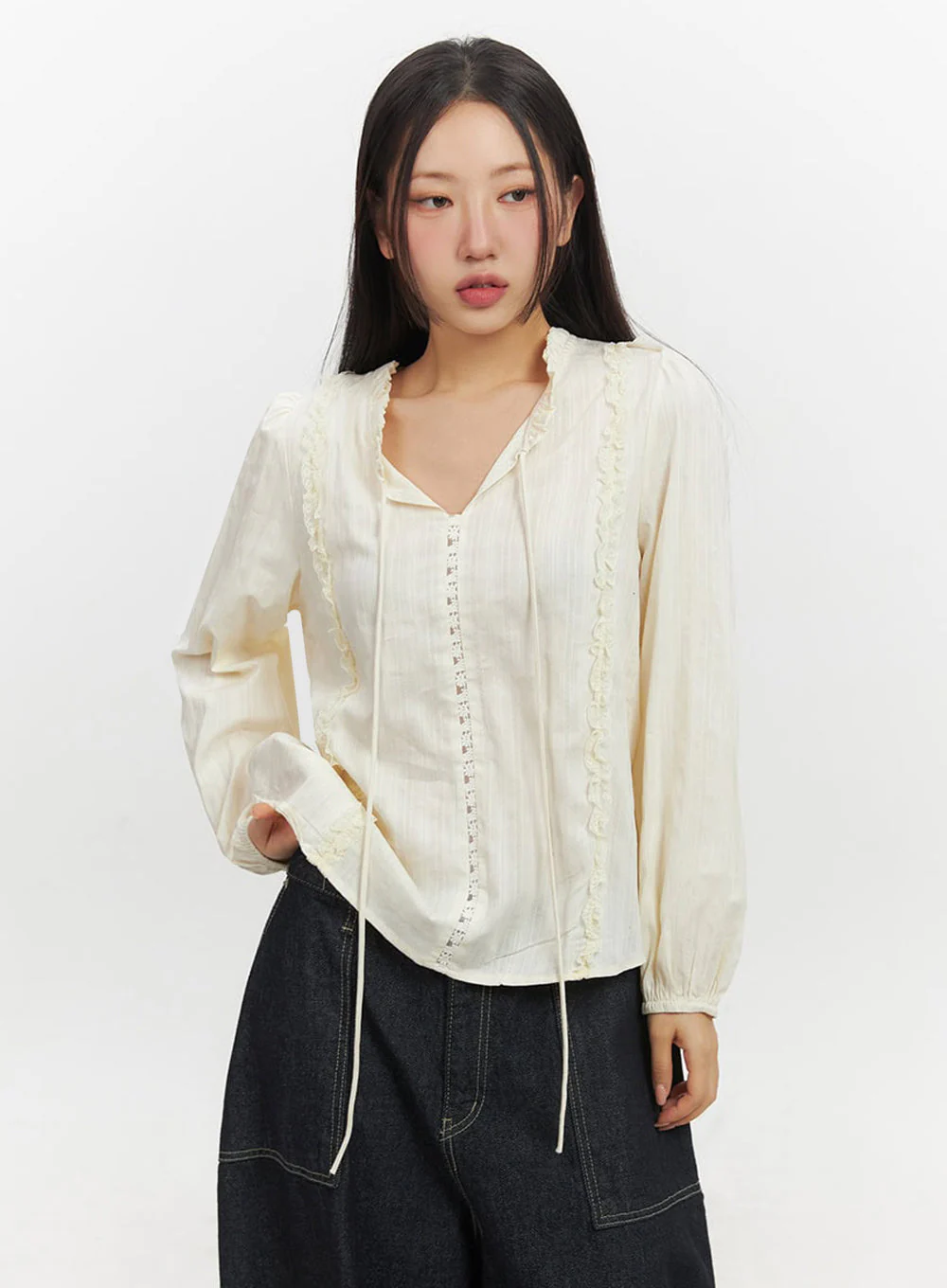 Lace-Trim Loose-Fit Blouse IF511 - Image 13