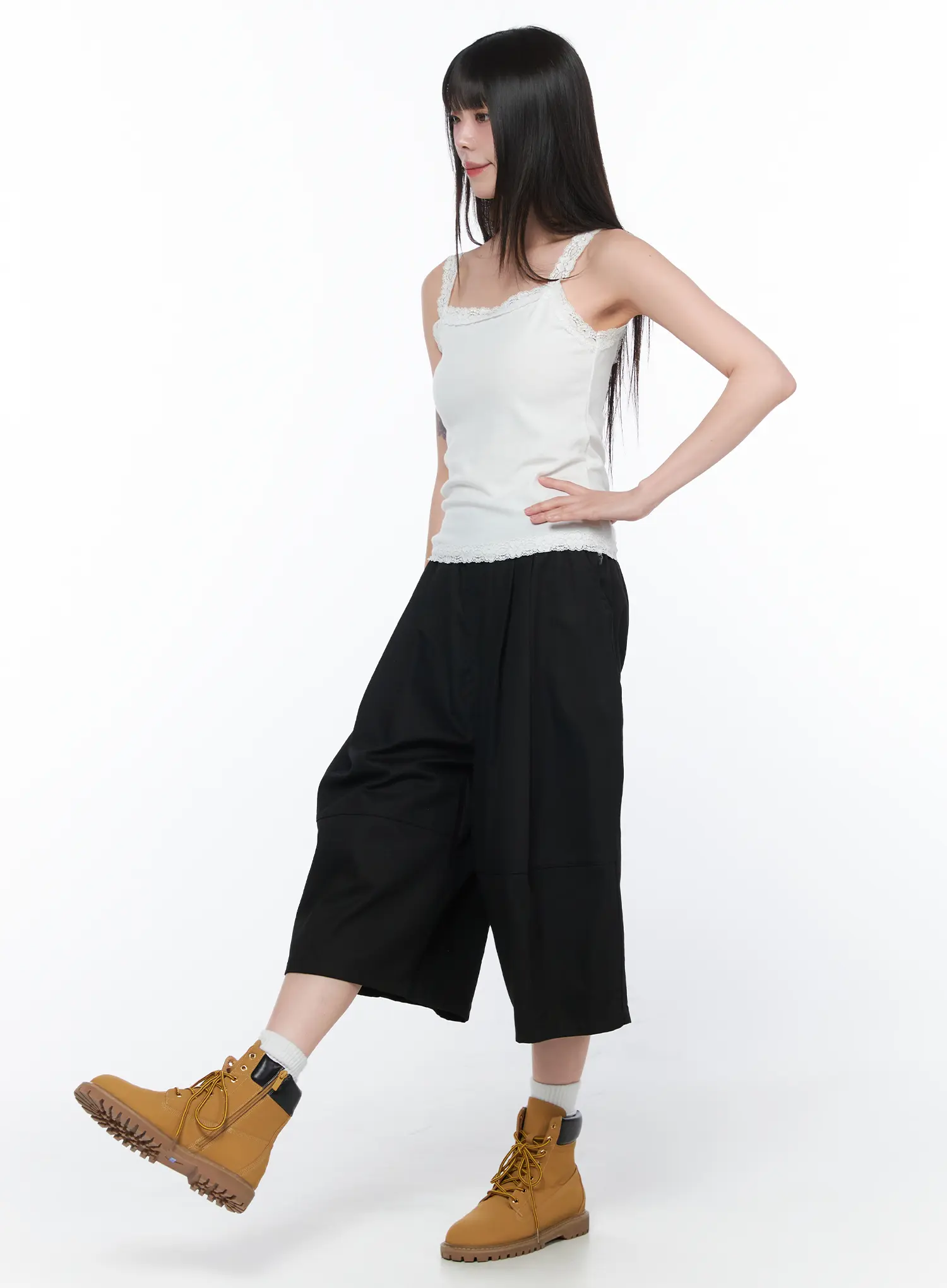Lace Trim Sleeveless Top CA528 - Image 6