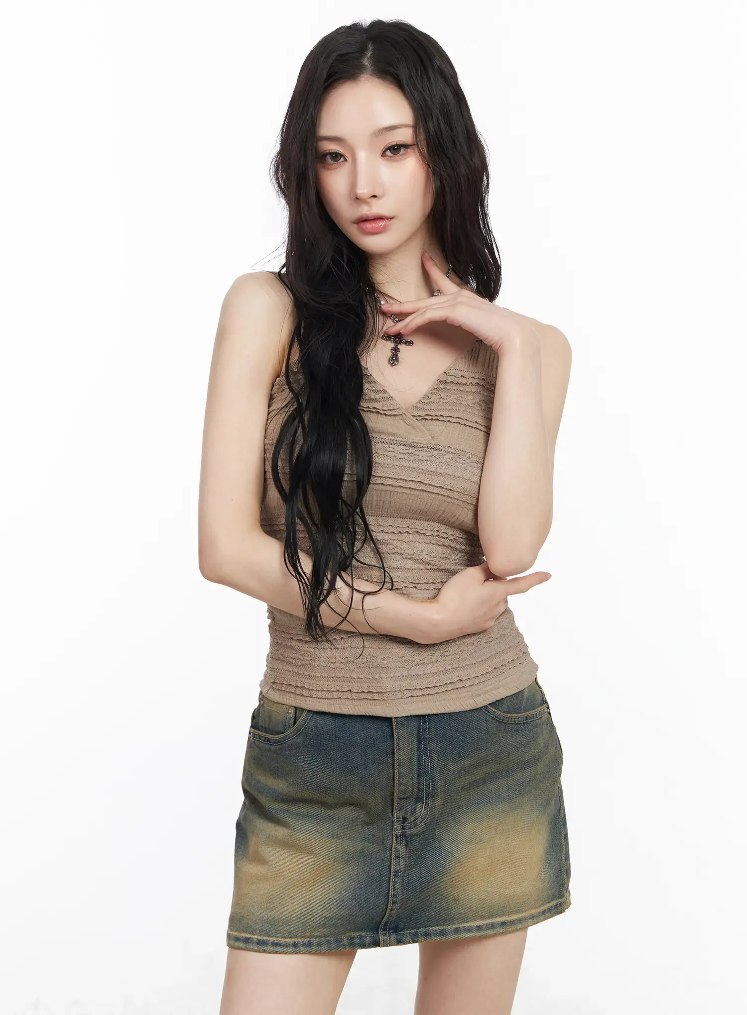 Lace V-Neck Crop Tank CM518