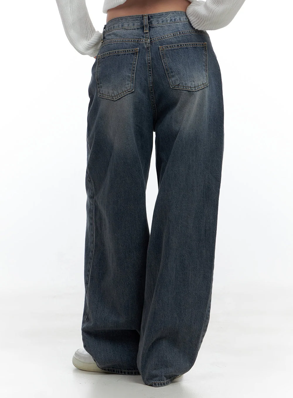 Lana Oversized Wide-Leg Jeans CS425 - Image 5