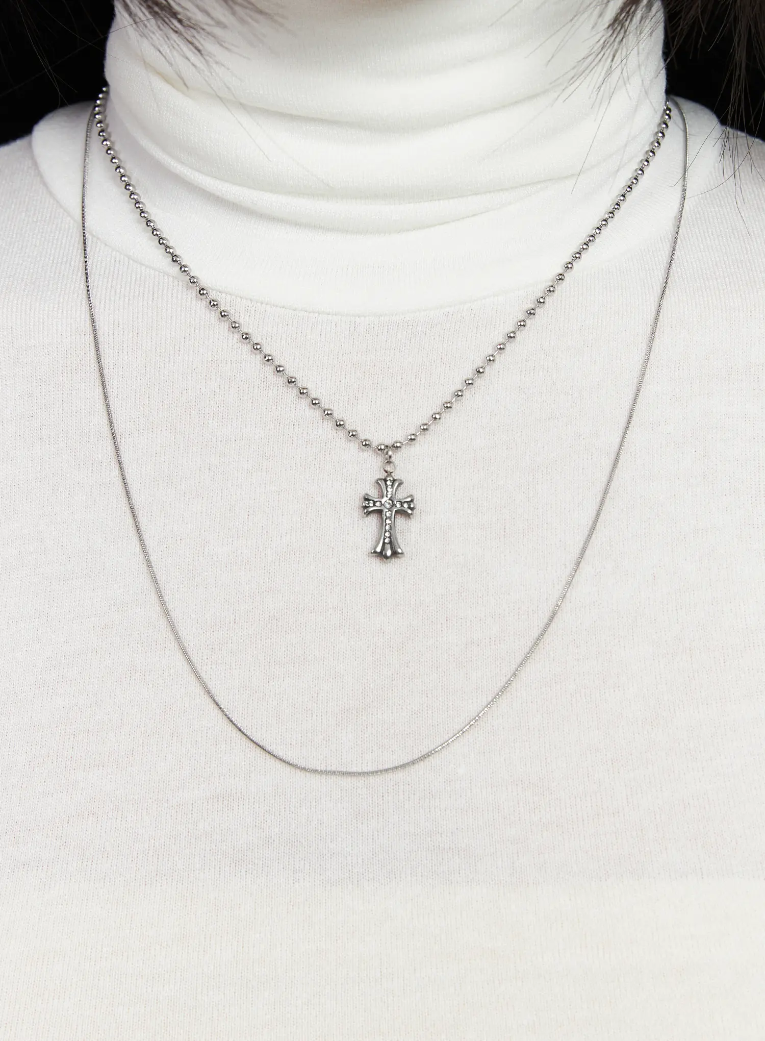 Layered Geometric Pendant Necklace CD530