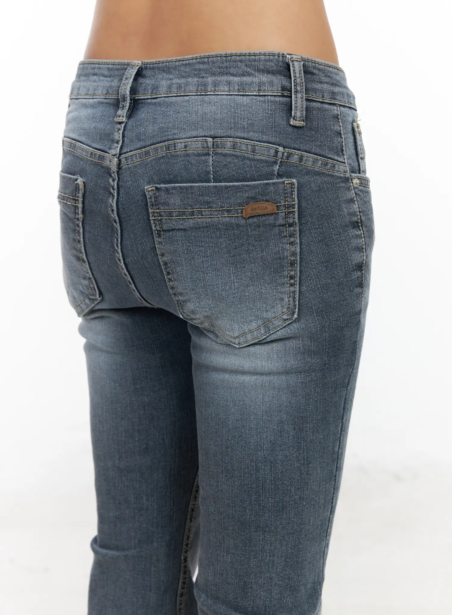 Lennon Vintage Grey Flared Jeans CF513 - Image 6