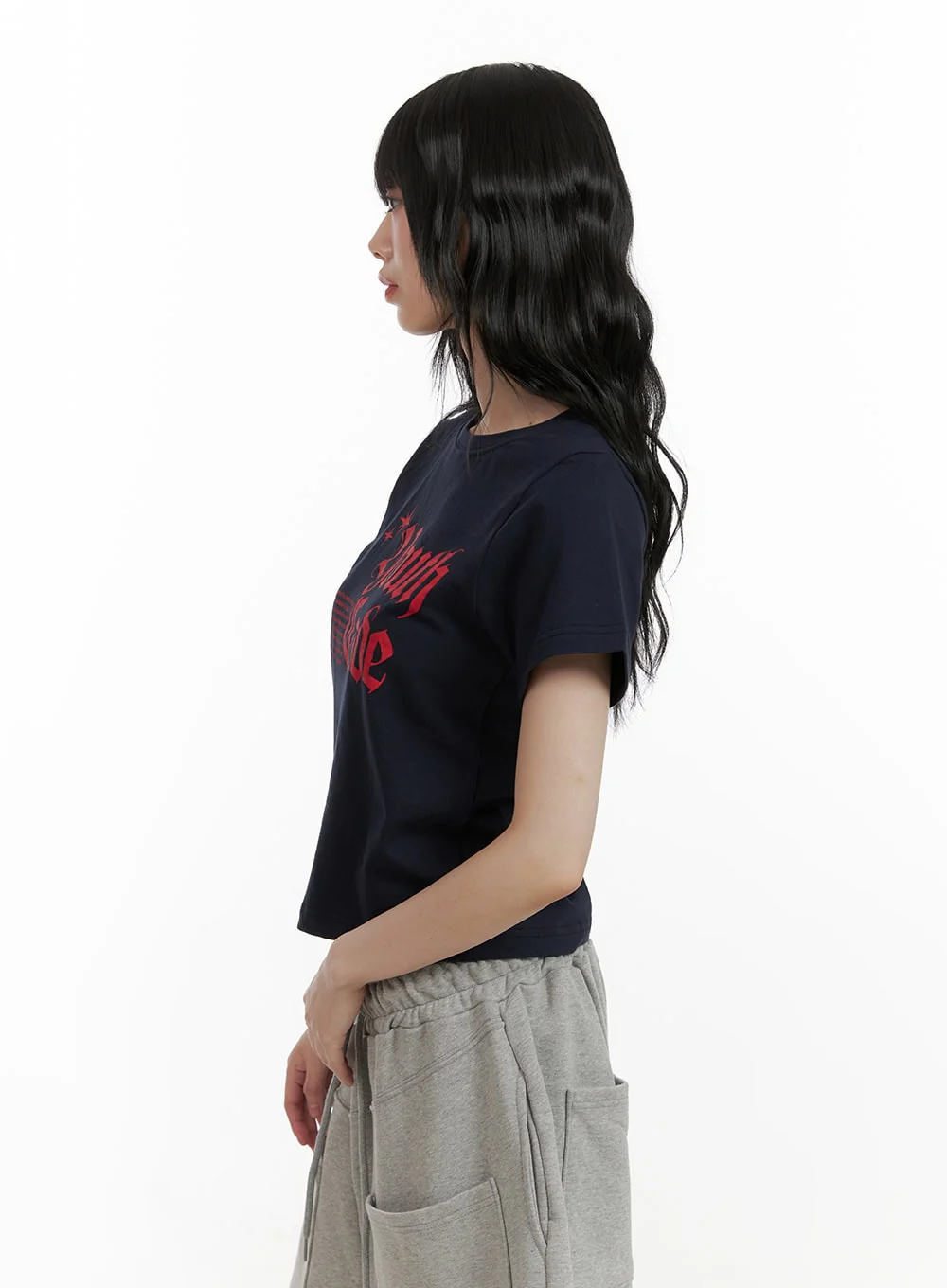 Lettering Crop Top CU413 - Image 4