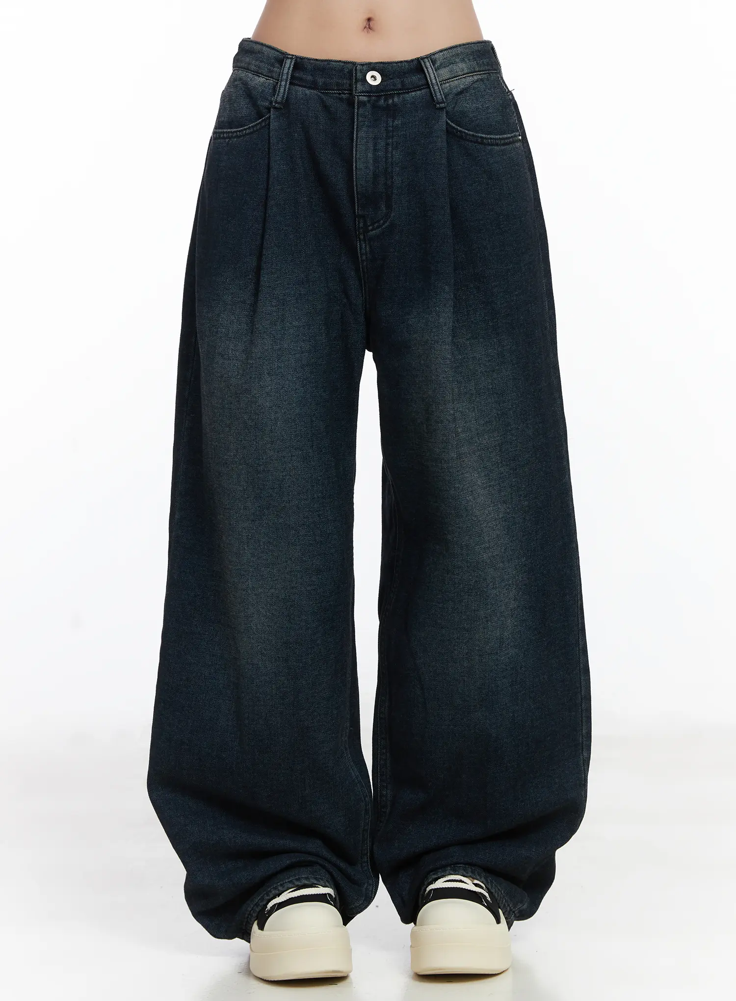 Lettie Fleece Pintuck Wide Leg Jeans CD529