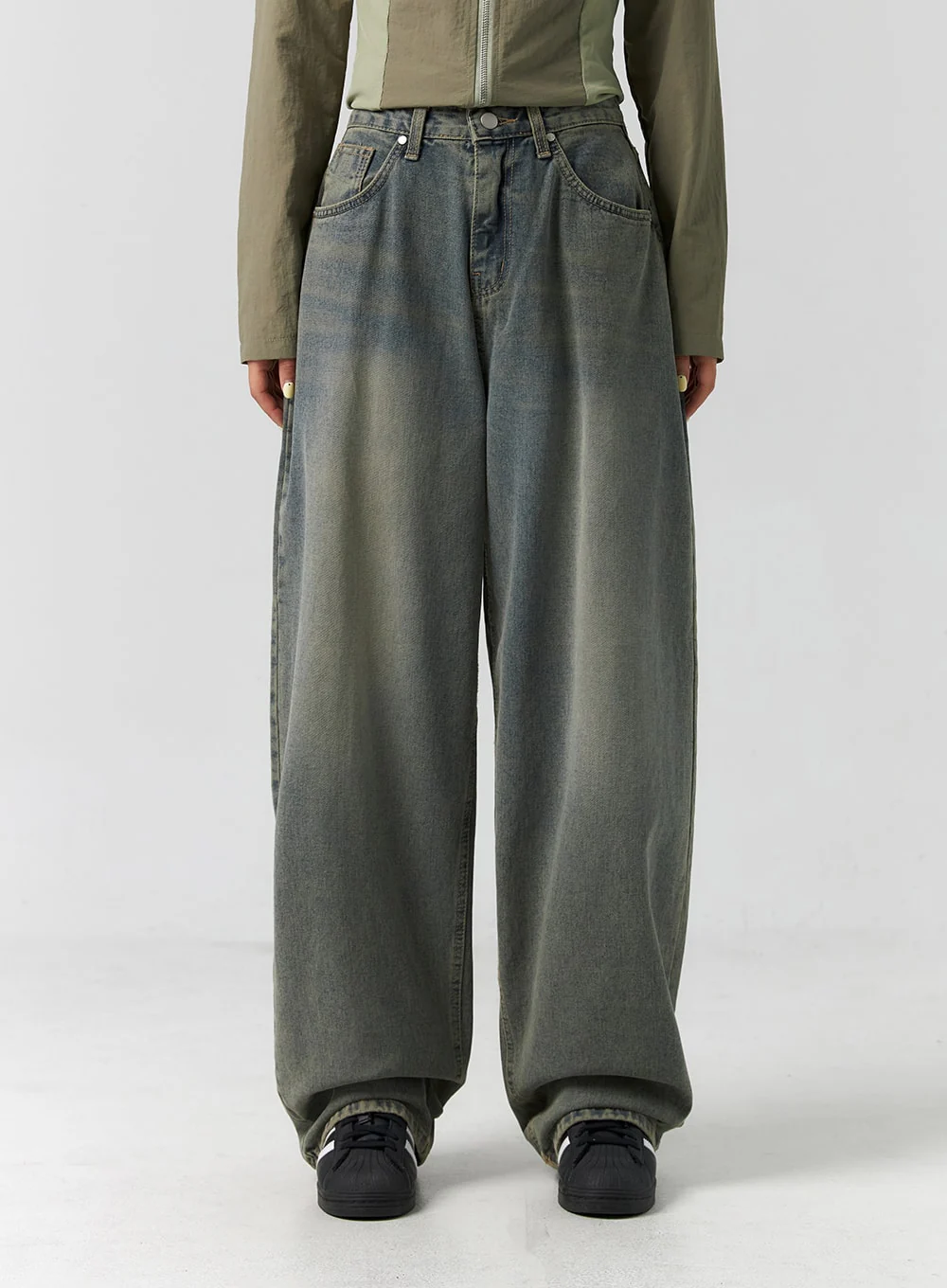 Light Wash Wide Leg Jeans CS303 - Image 2