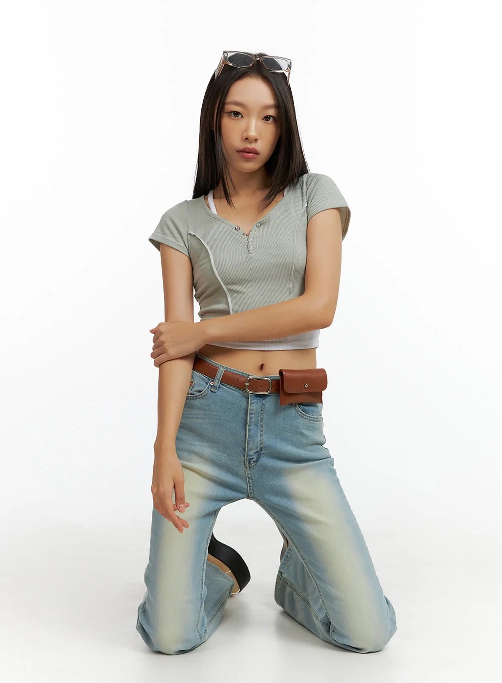Light Washed Slim Fit Bootcut Jeans IL409 - Image 8