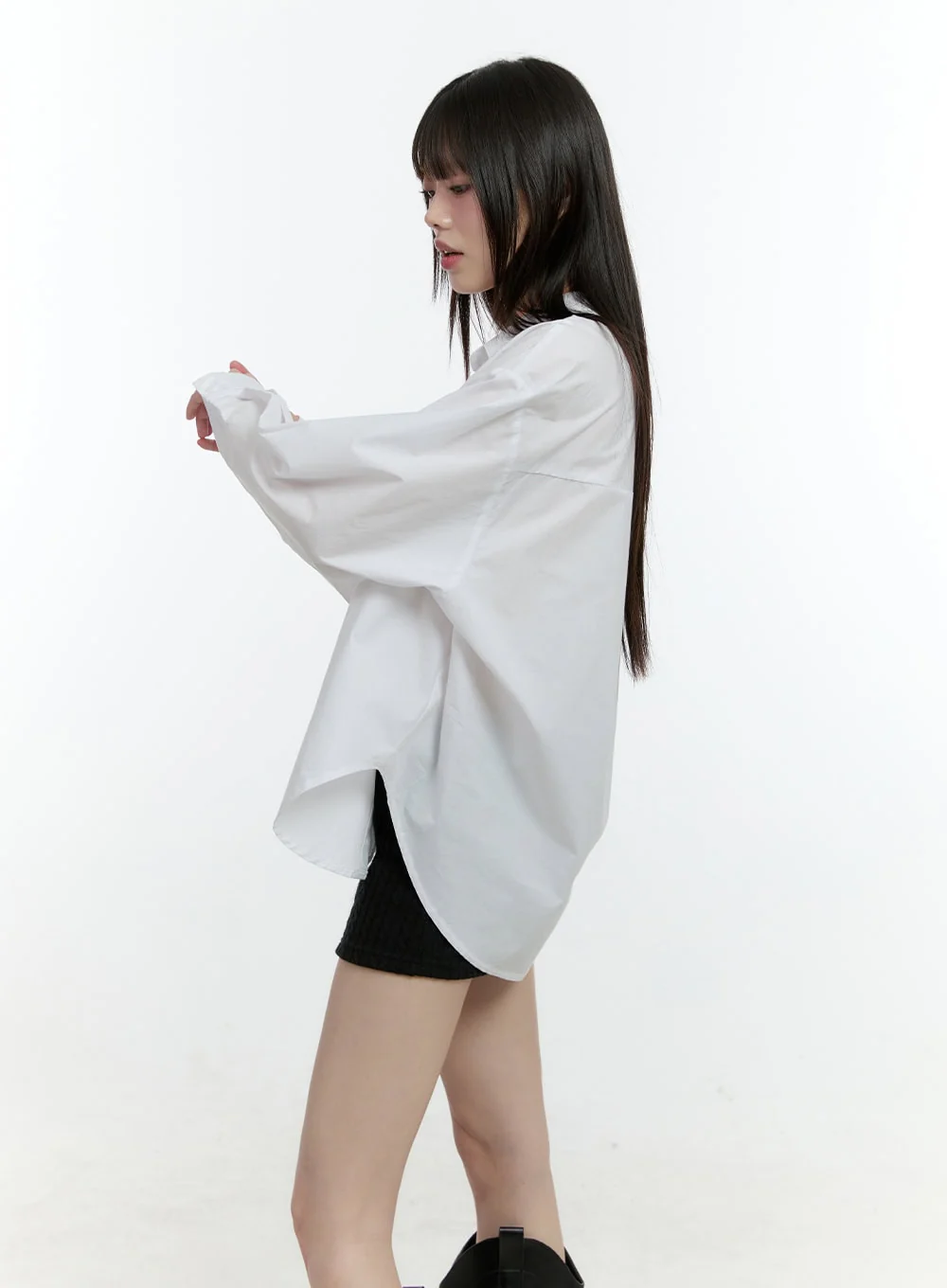 Loose-Fit Collared Button-Up Shirt CF506 - Image 5