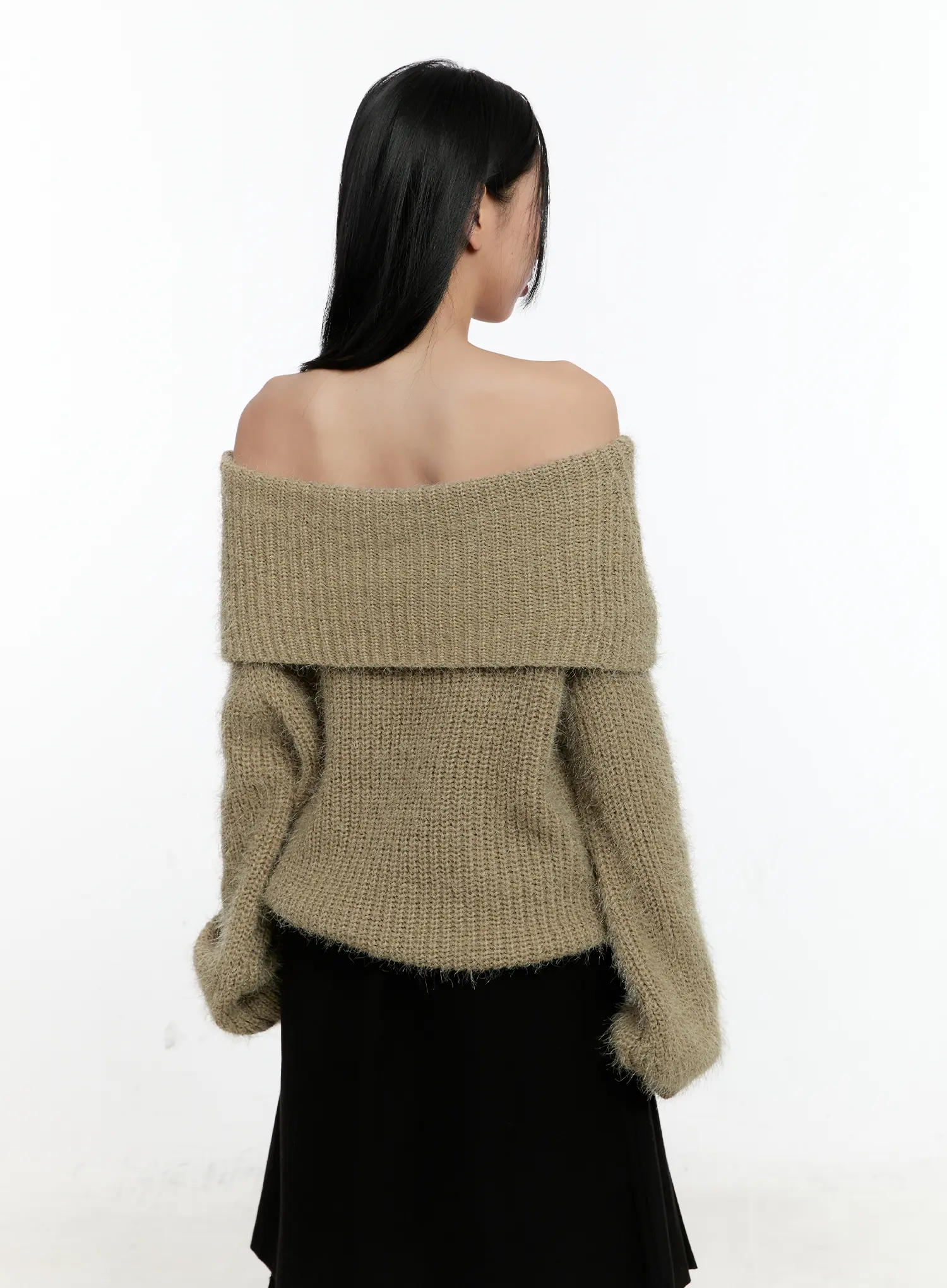 Loose Fit Off-Shoulder Knit Sweater CN505 - Image 6