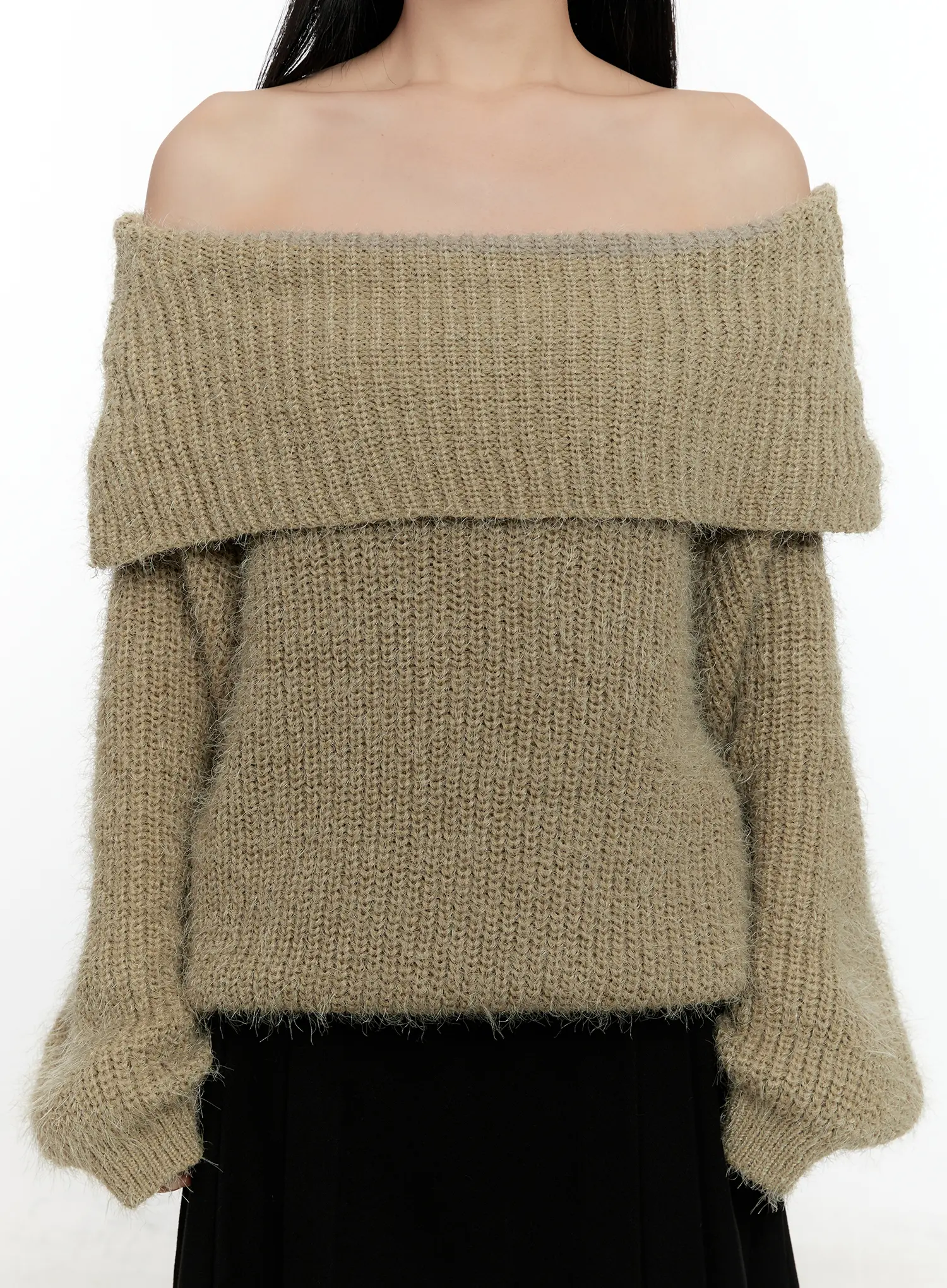 Loose Fit Off-Shoulder Knit Sweater CN505 - Image 9