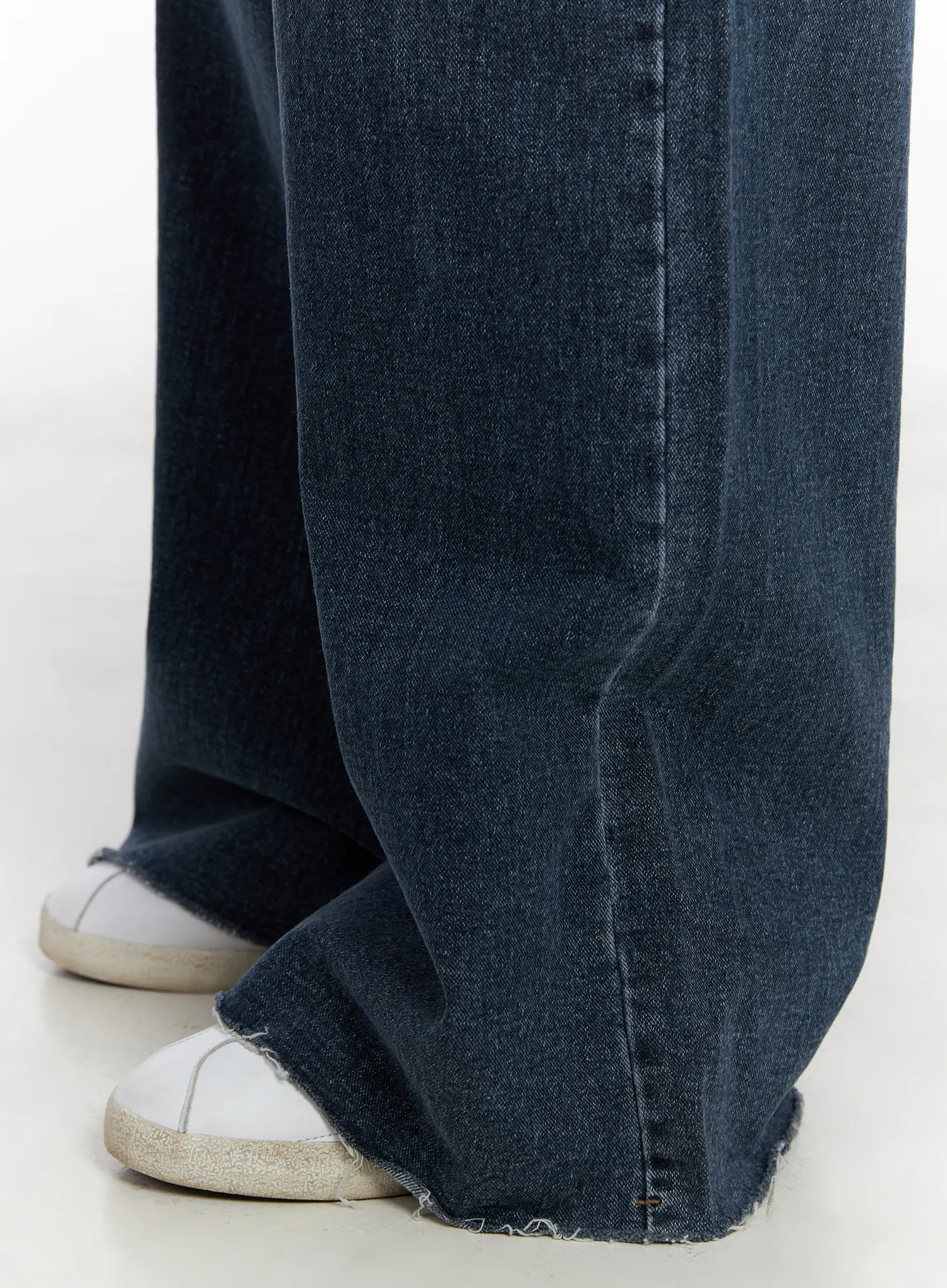 Louisa Ultra Wide Flared Jeans CN527 - Image 9