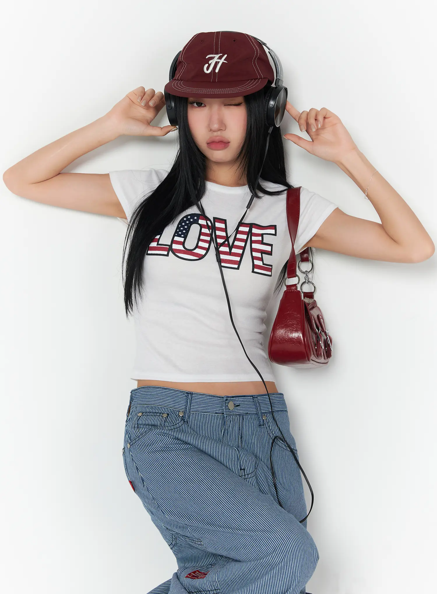 LOVE Graphic T-Shirt CY513 - Image 7