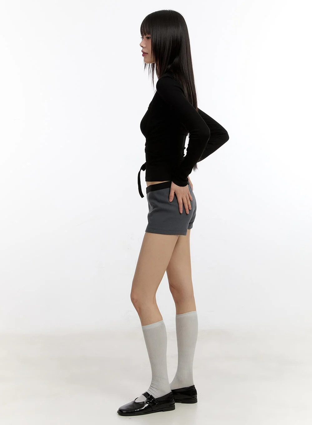 Low-Rise Buttoned Cotton Shorts CA508 - Image 3