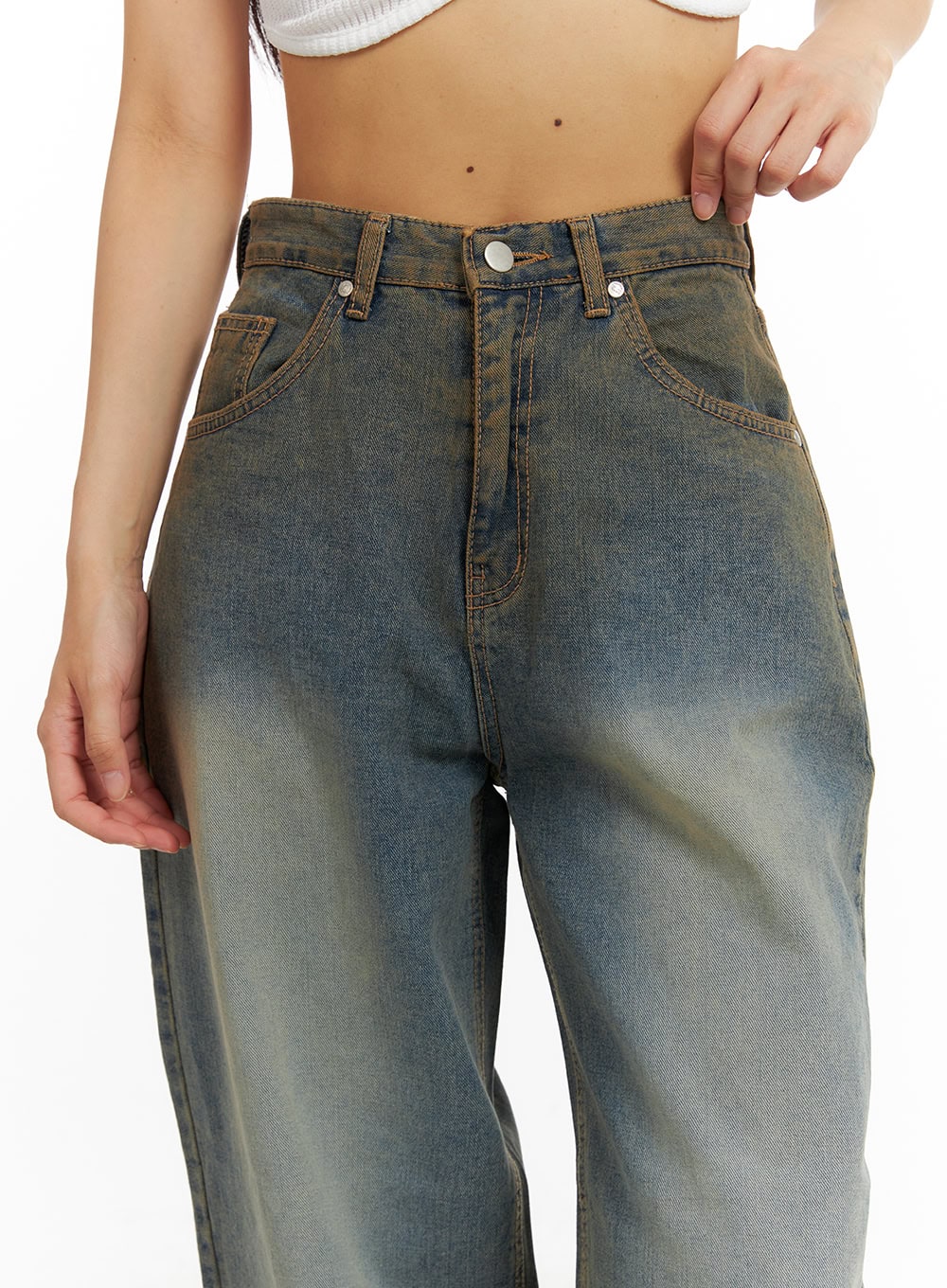 Low Rise Straight Jeans CA424 - Image 3