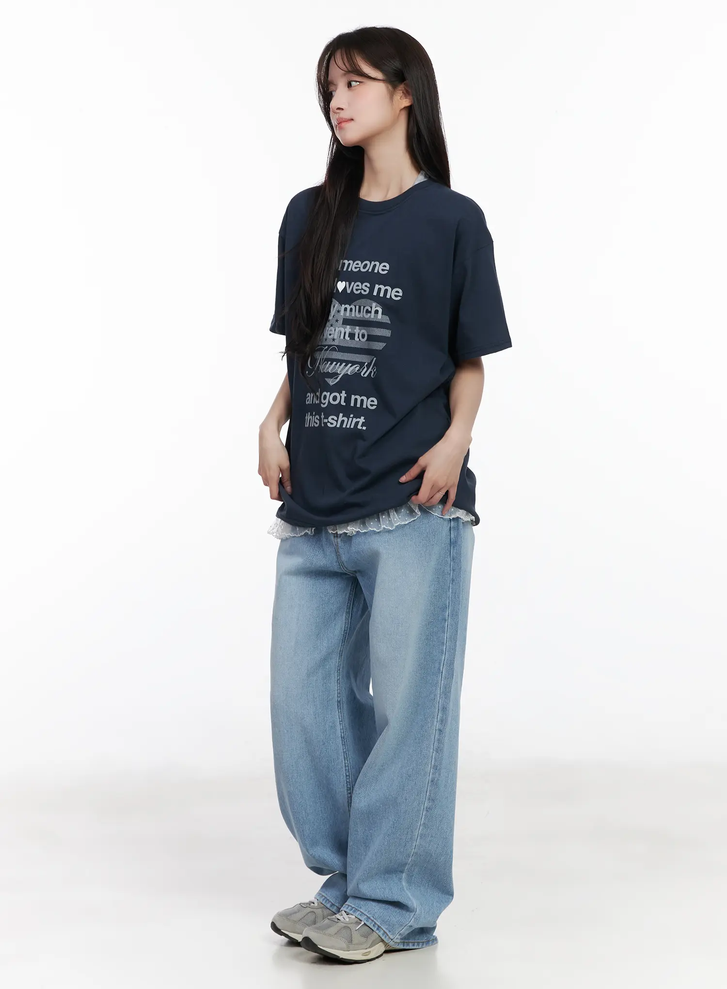Maleia Light Washed Relaxed Fit Jeans CM527 - Image 6